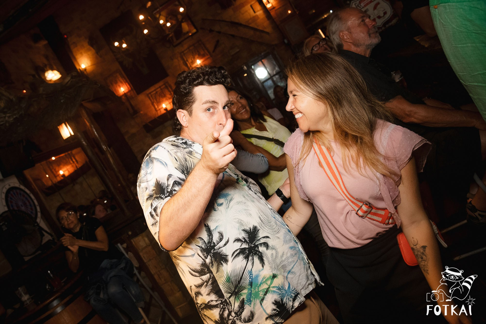 Get Back en El Paso Bar – Noche de Rock en Vivo | Reportaje Fotográfico Oktoberfest | FOTKAI