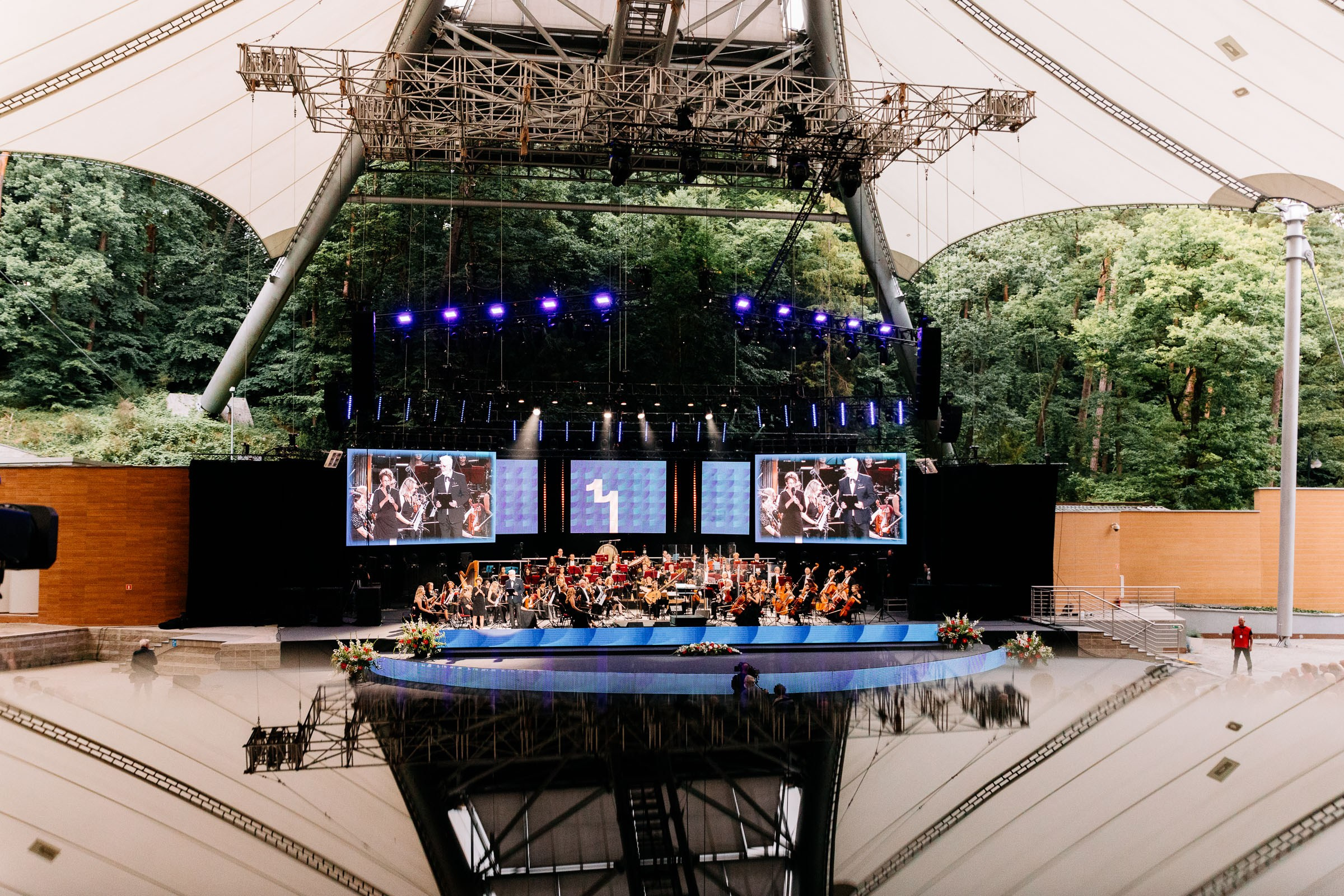 Opera Leśna Koncert. Fotograf Ślubny Warszawa - Sesje Biznesowe Rodzinne Eventy
