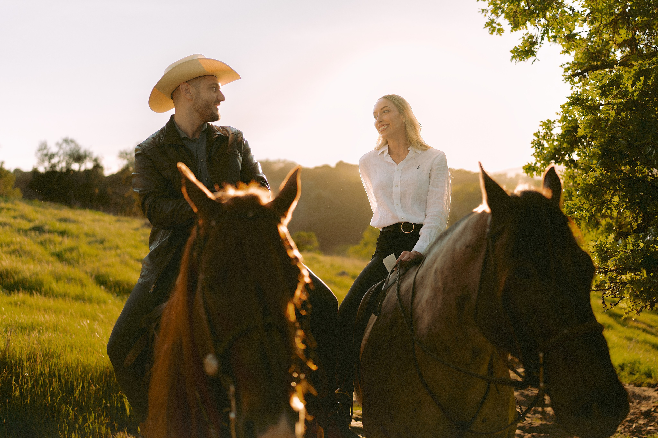 Engagement with Horses, Napa, Northern California. Wedding Photography & Videography Team in California, Los Angeles, San Francisco, San Diego and Travel