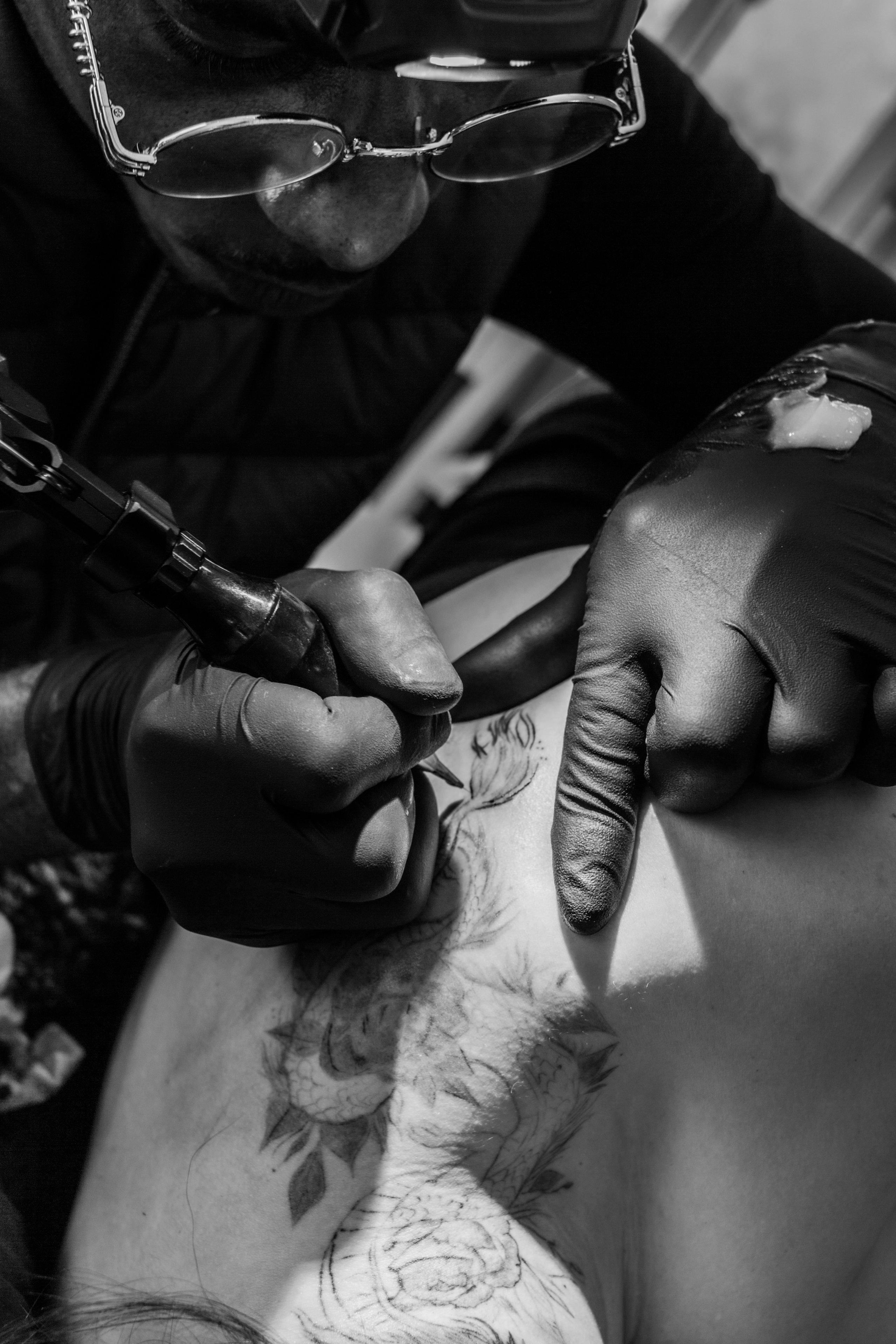 JDD Tattoo. Photographe professionnelle à Poitiers, Tours et Châtellerault | Studio photo entre Poitiers et Tours – portraits, familles, entreprises, ma