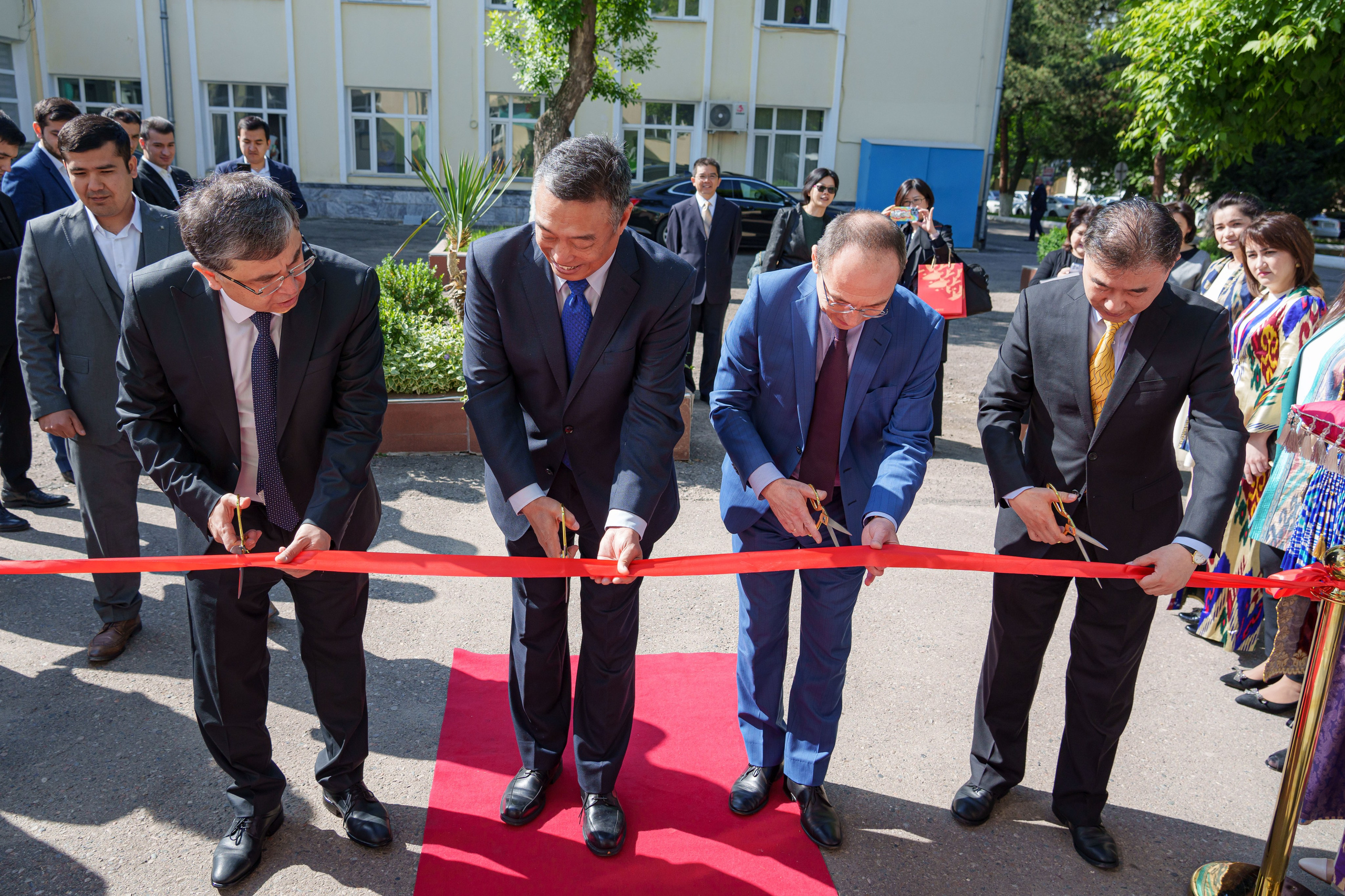 ЦЕРЕМОНИИ ОТКРЫТИЯ УЗБЕКСКО-КИТАЙСКОГО МЕДИЦИНСКОГО ЦЕНТРА. Георгий Намазов | Фотограф в Ташкенте
