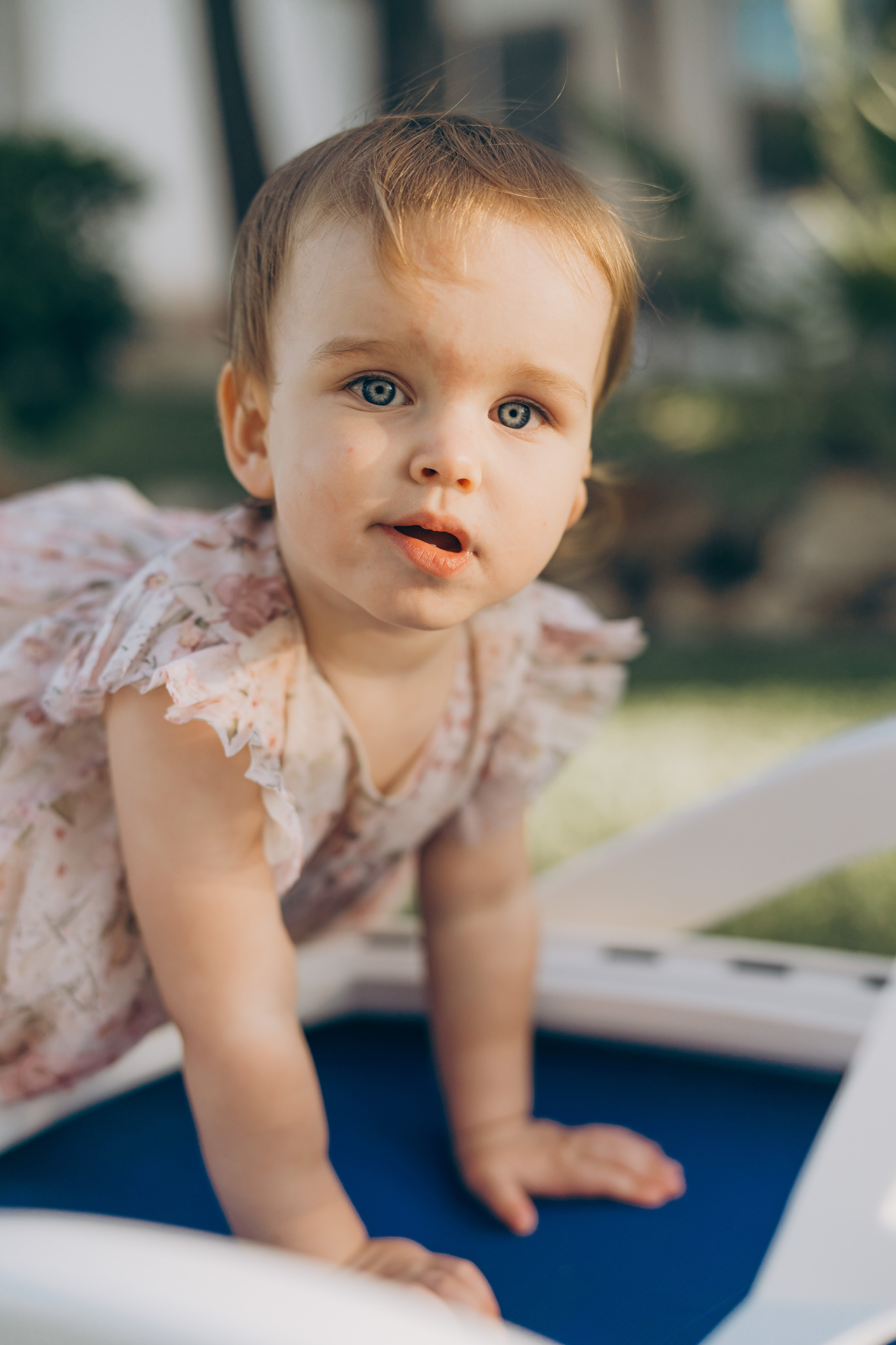 Sophisticated Tanya with her daughter and husband. Фотограф у Пальма де Майорка