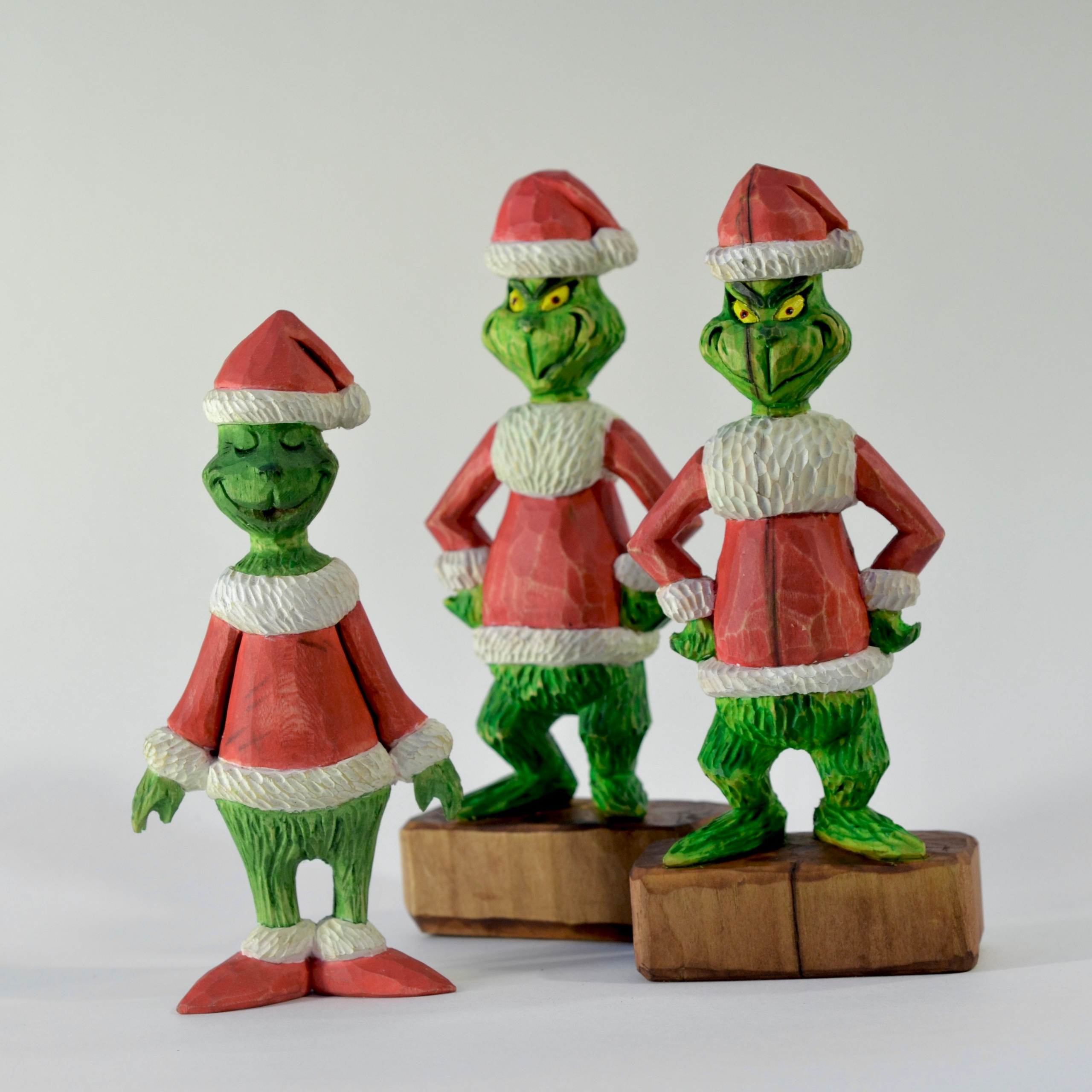 Скульптуры с окрашиванием. Резьба по дереву. Уникальные декоративные скульптуры для интерьера