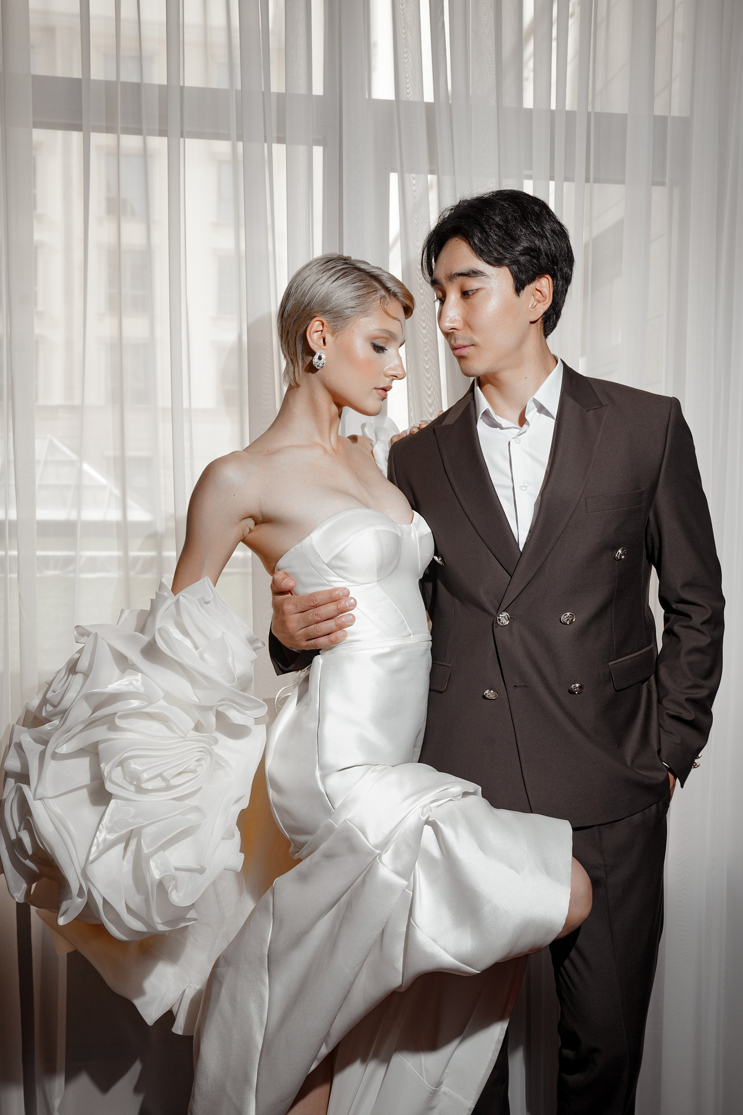 Николь Амир