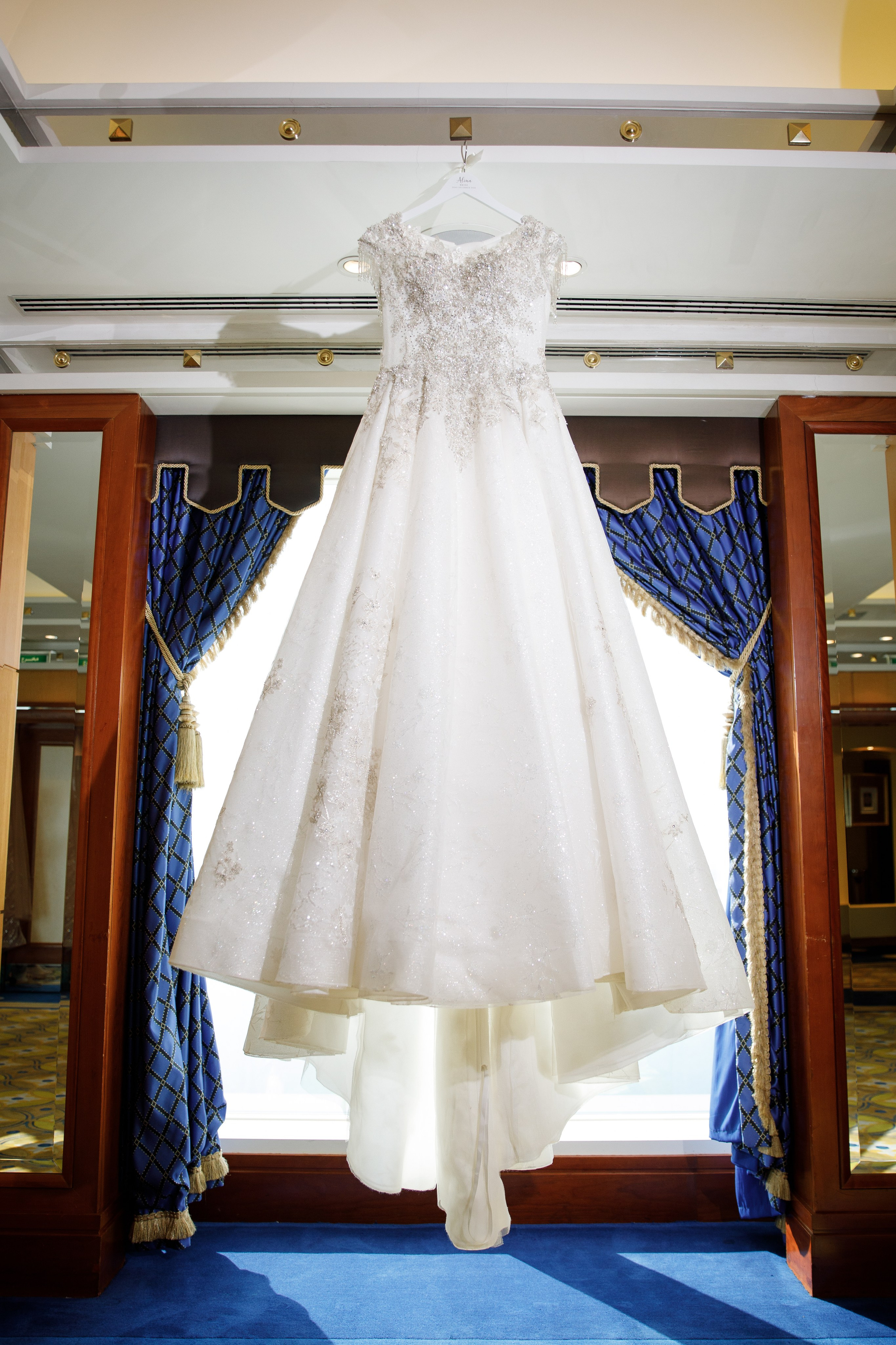 22/12/2023 Burj Al Arab wedding. Photographer Anna Curly | Weddings and Events in Dubai