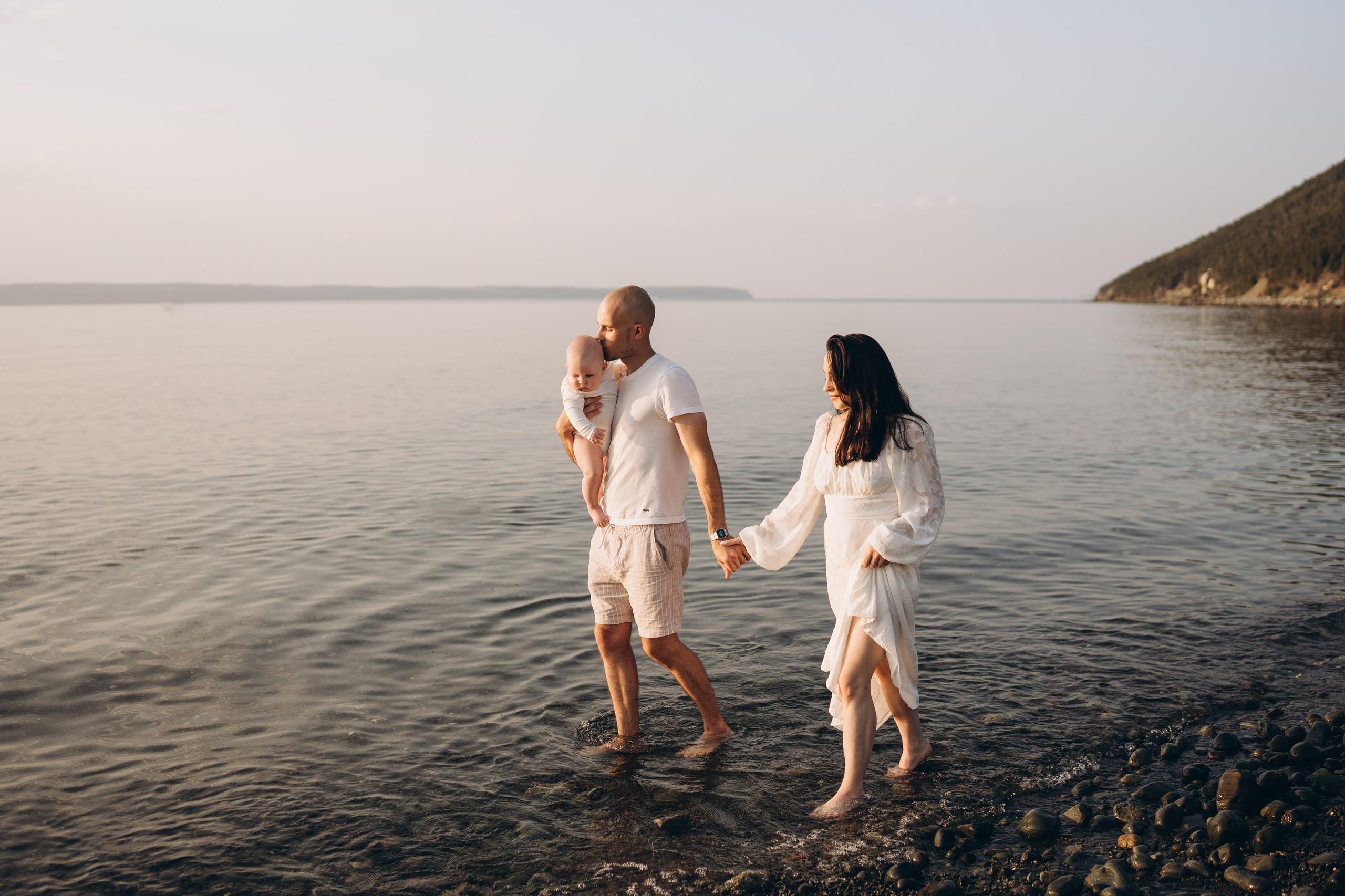 Masha & fam. Calgary Wedding & Lifestyle Photographer — Yevhen Polishchuk