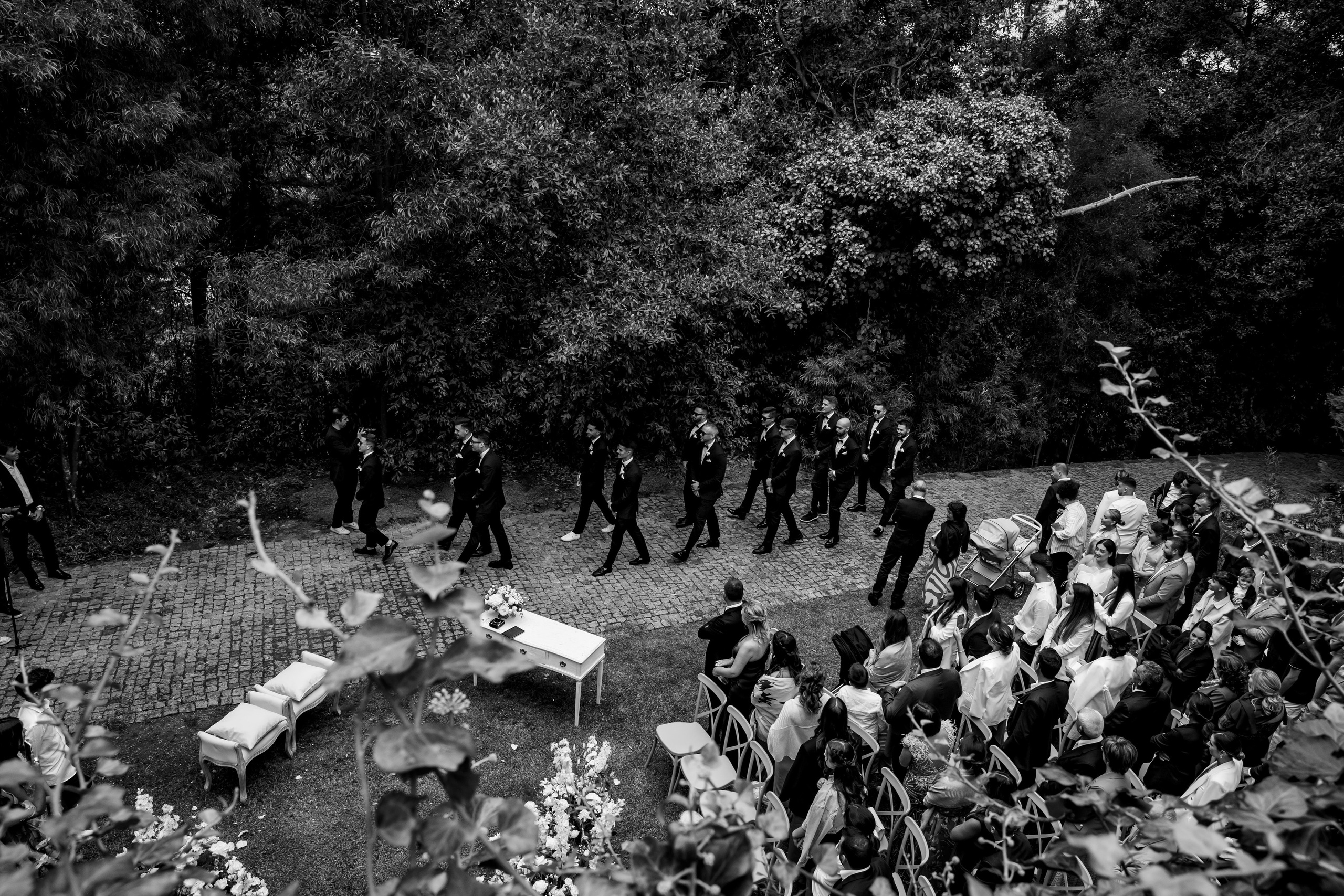 Glicínias Boutique Hotel Wedding in Guimarães | Pedro & Joana. Lisbon Wedding Photographer | Timeless Documentary Wedding Photography