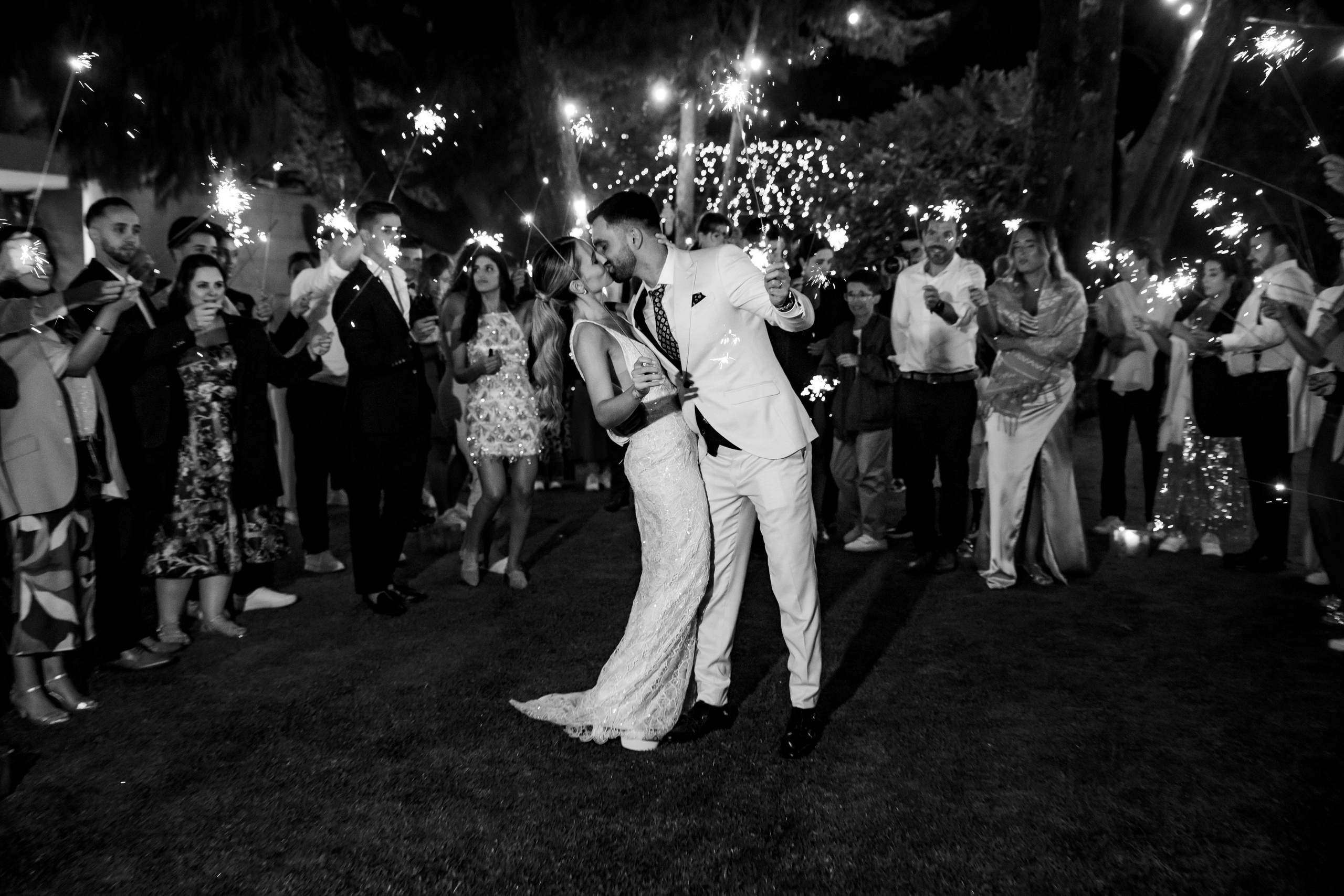 Glicínias Boutique Hotel Wedding in Guimarães | Pedro & Joana. Lisbon Wedding Photographer | Timeless Documentary Wedding Photography