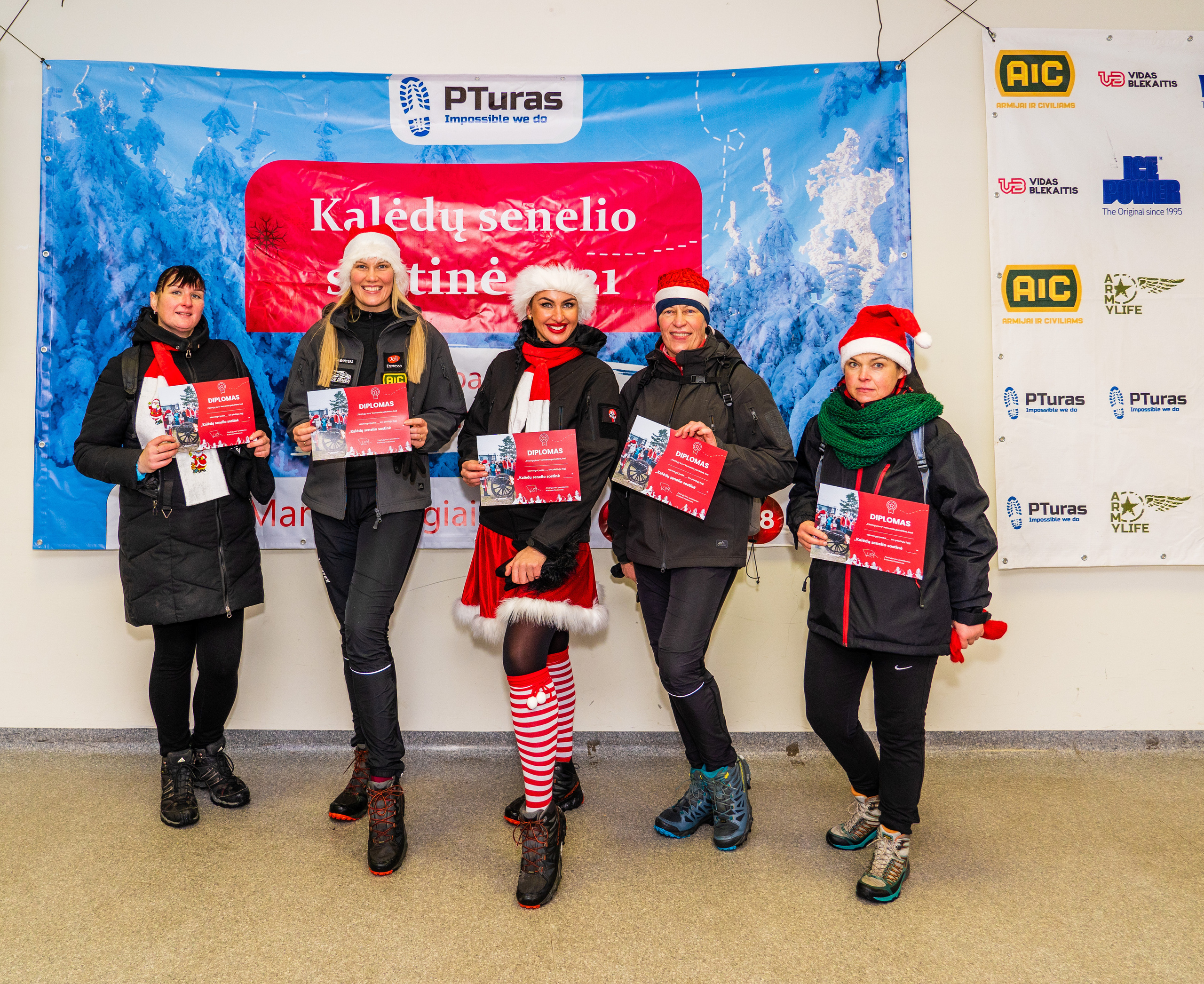 Pėsčiųjų turas — Trakai. OnePIXEL