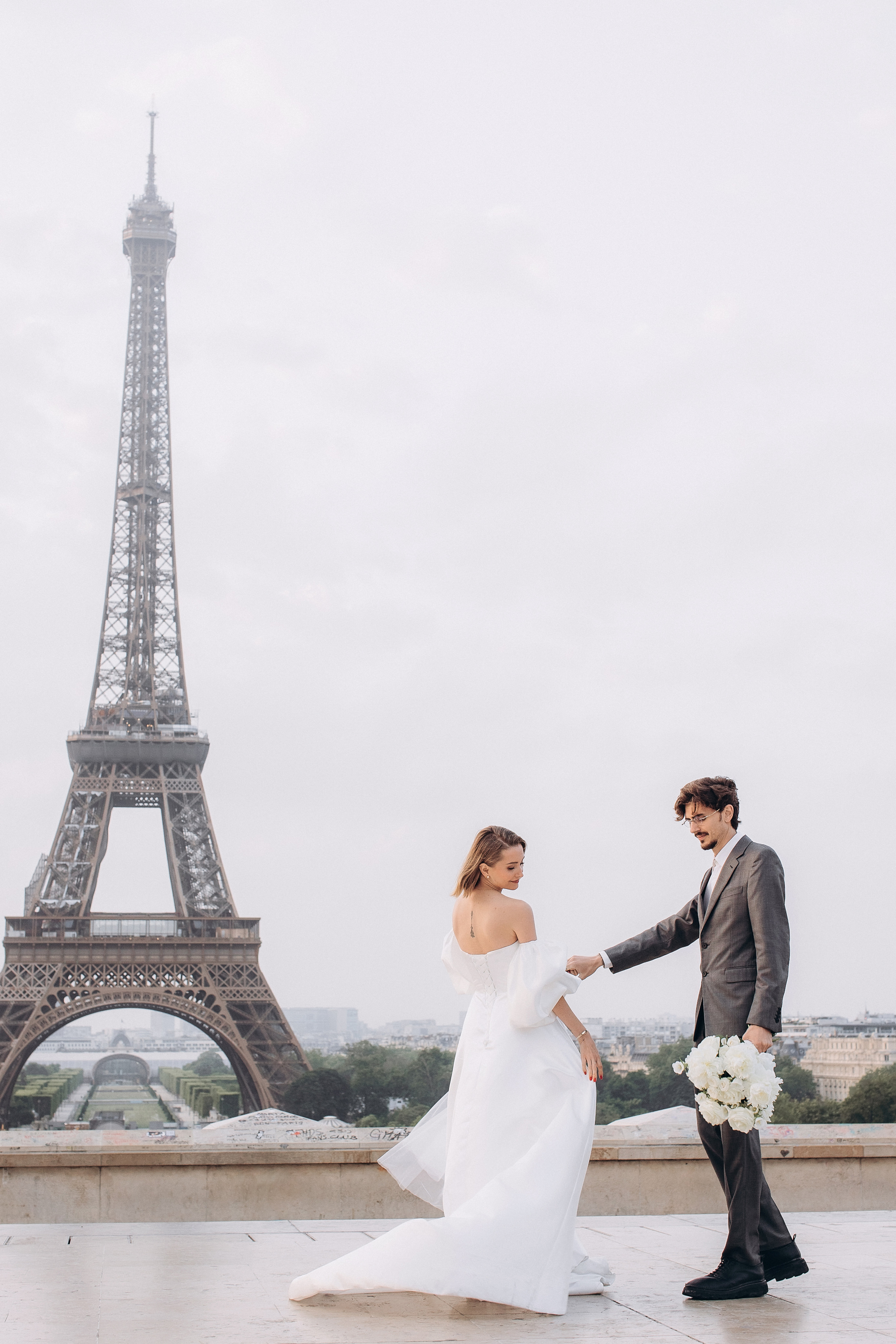 fotoshooting, fotograf osnabrück, homestory fotograf, portrait, after wedding fotoshooting, fotograf deutschland, photographer germany, elopement photographer germany, wedding photographer germany, lovestory fotoshooting paris, paris, wedding france, tour eiffel, brautpaar