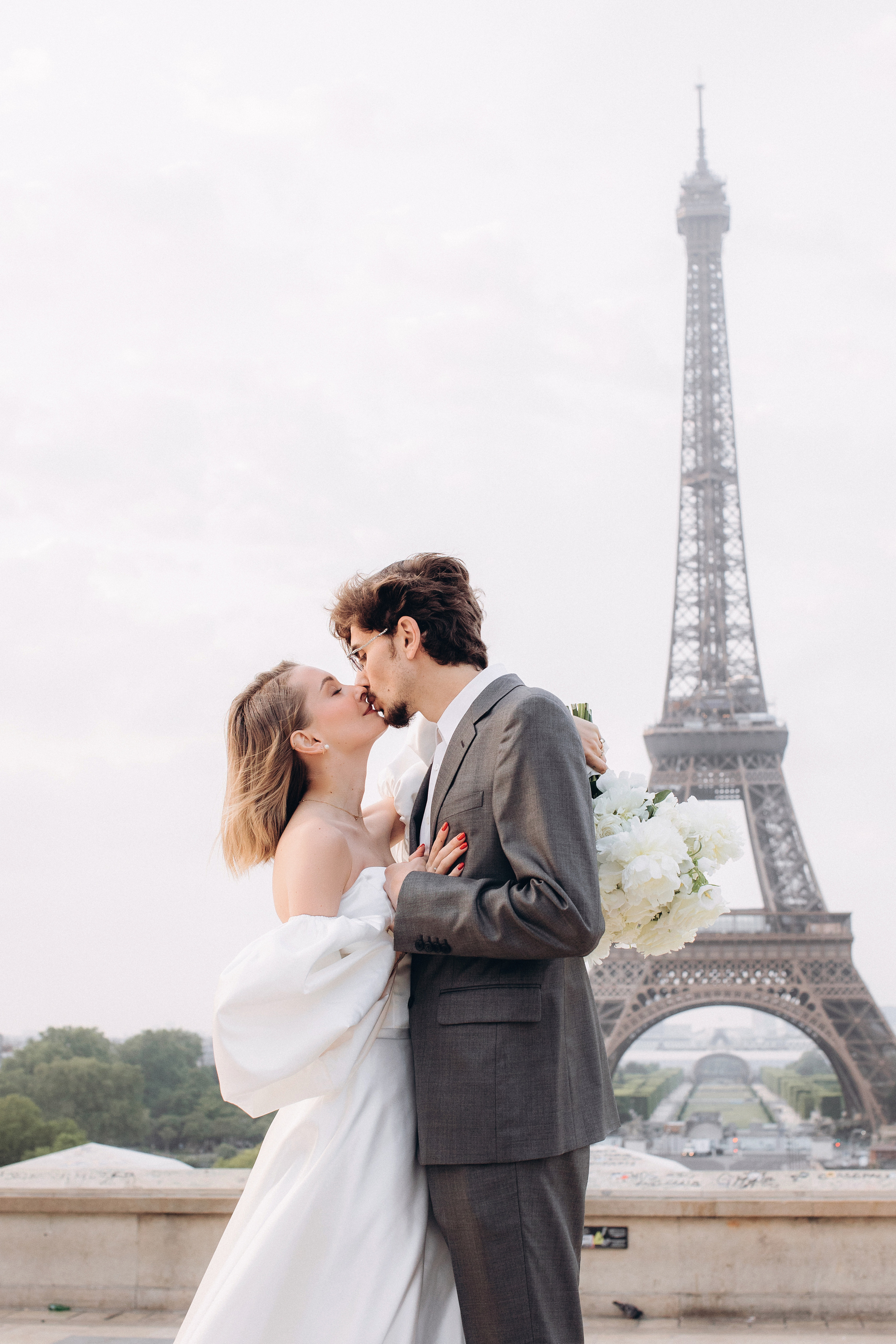 fotoshooting, fotograf osnabrück, homestory fotograf, portrait, after wedding fotoshooting, fotograf deutschland, photographer germany, elopement photographer germany, wedding photographer germany, lovestory fotoshooting paris, paris, wedding france, tour eiffel, love in paris