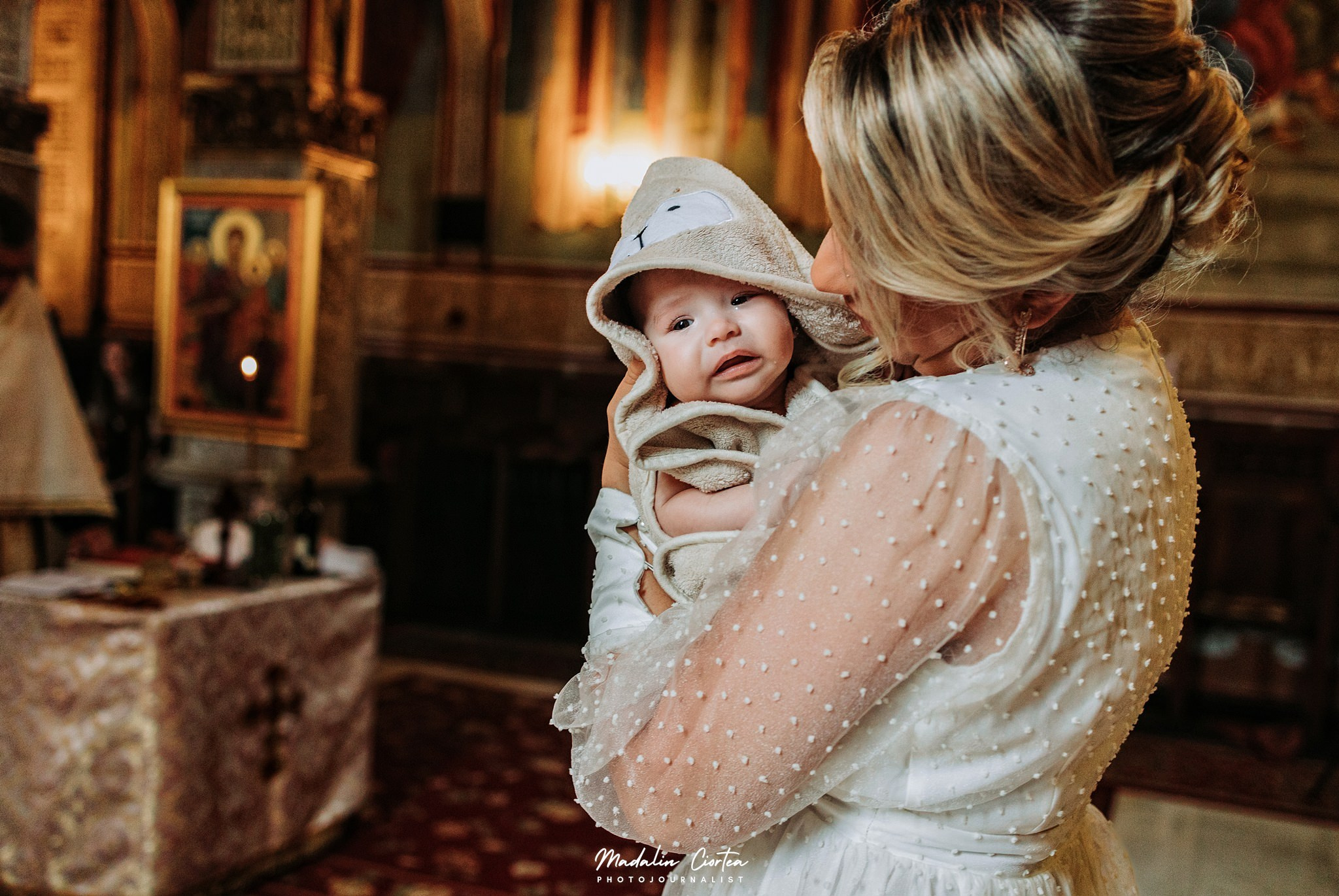 Fotografie botez Sibiu. Mădălin Ciortea - fotograf de nuntă și de familie | Dream Art Events