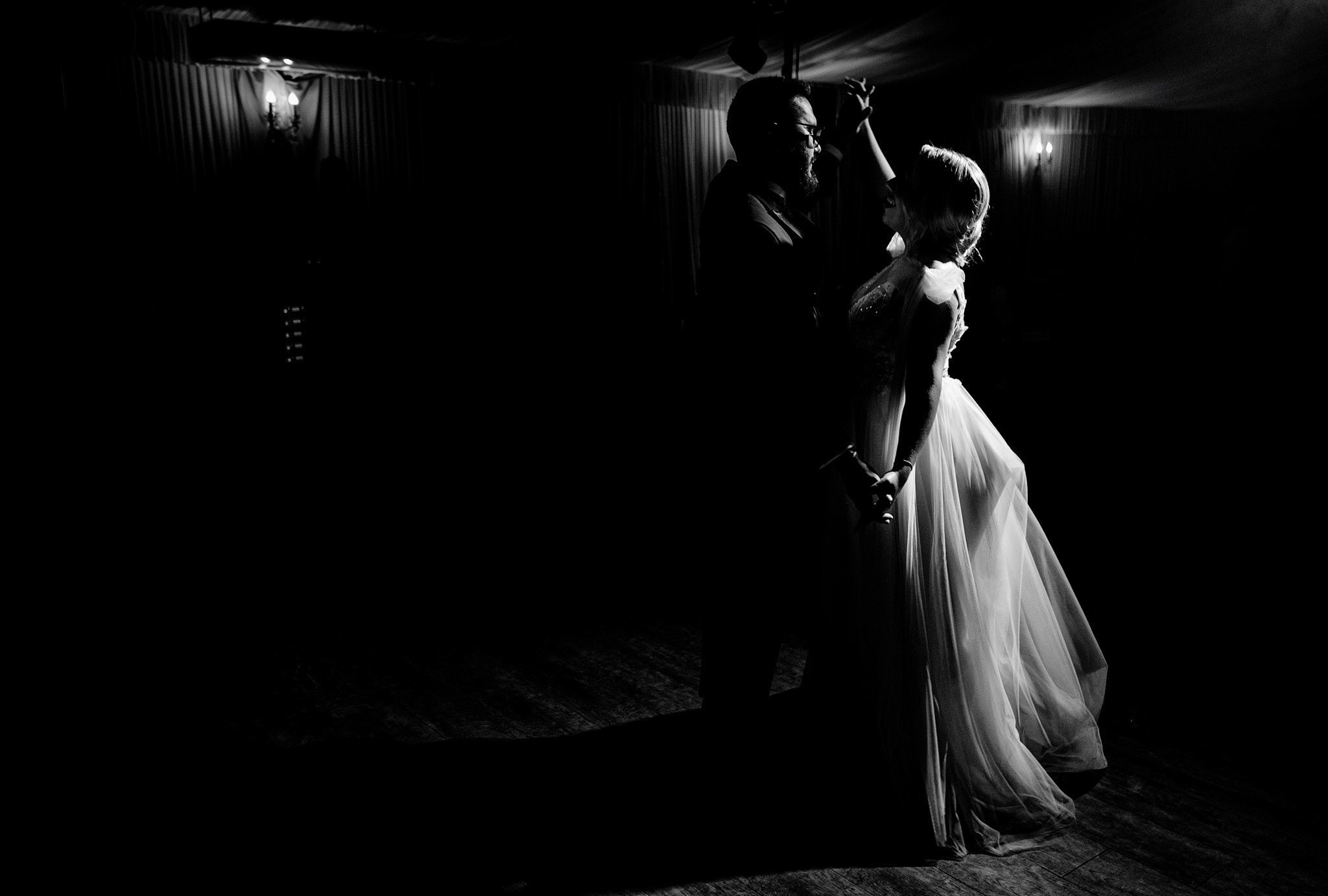 Mădălina și Cornel | Nuntă la Palatul Brukenthal Avrig. Mădălin Ciortea - fotograf de nuntă și de familie | Dream Art Events