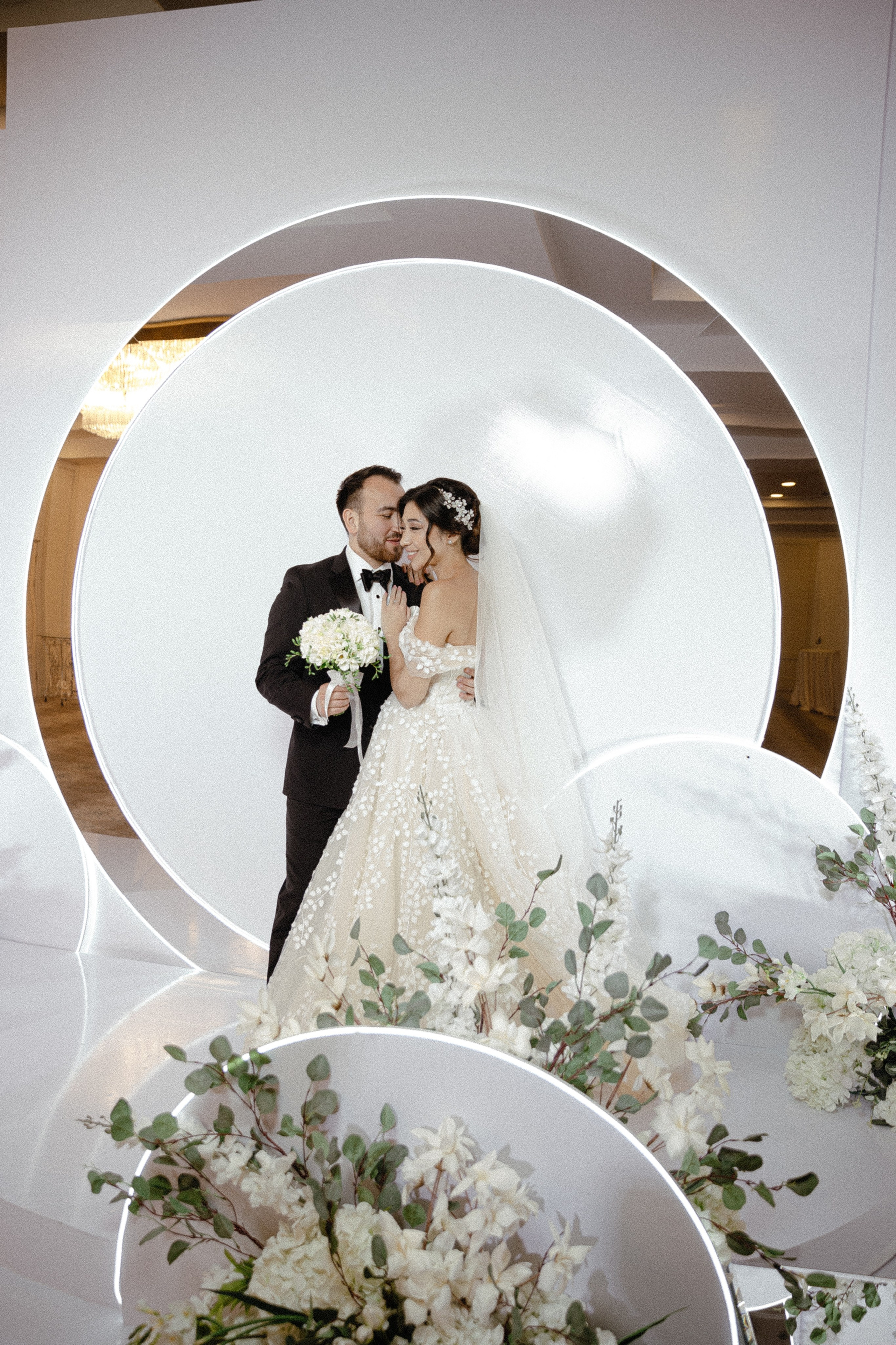 Саидамирхон и Азизахон. Главная