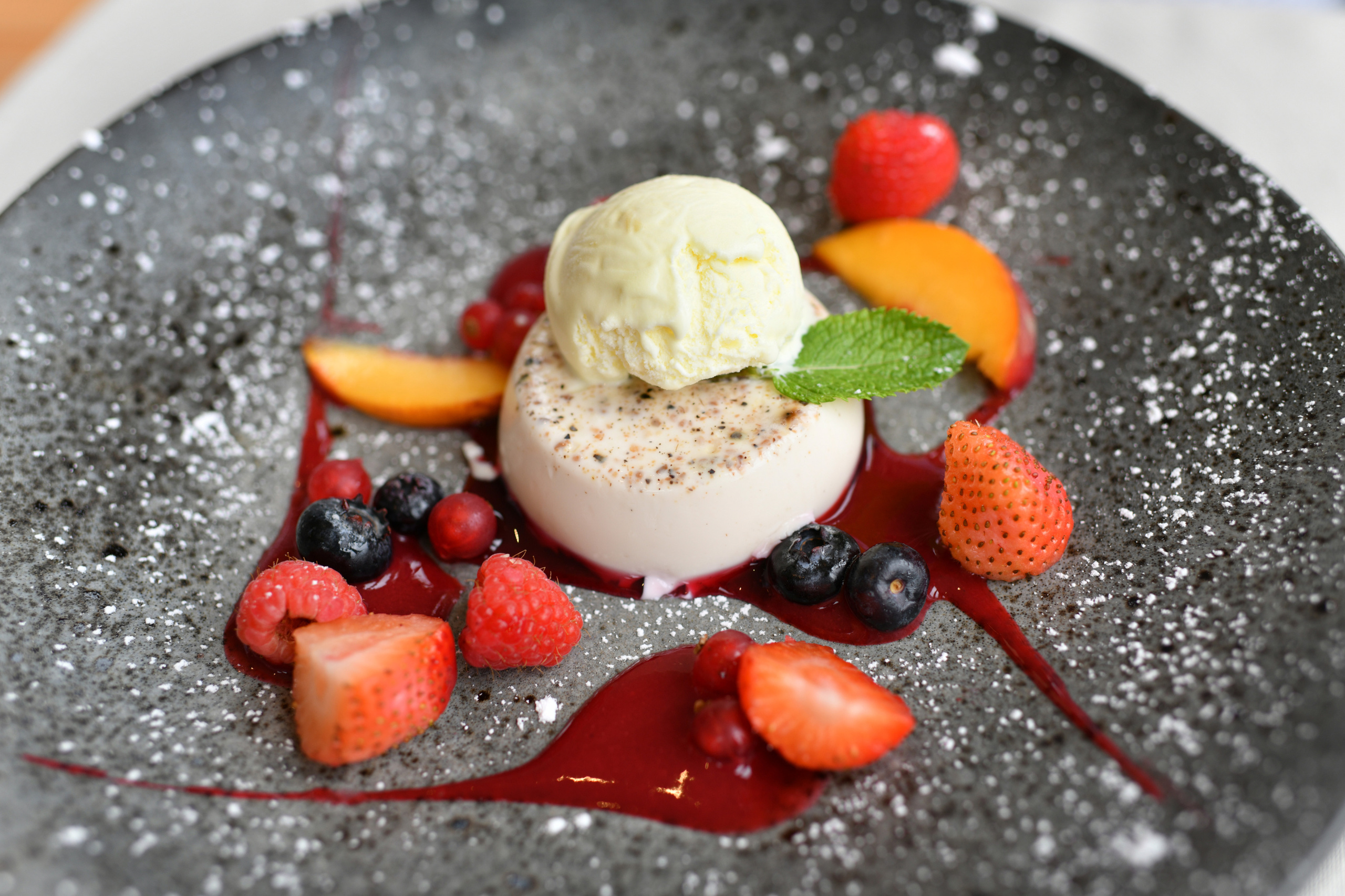 Nourriture. Photographe de mariage, baptême, d’anniversaire, d’évènement à Versailles Gaudy Irina