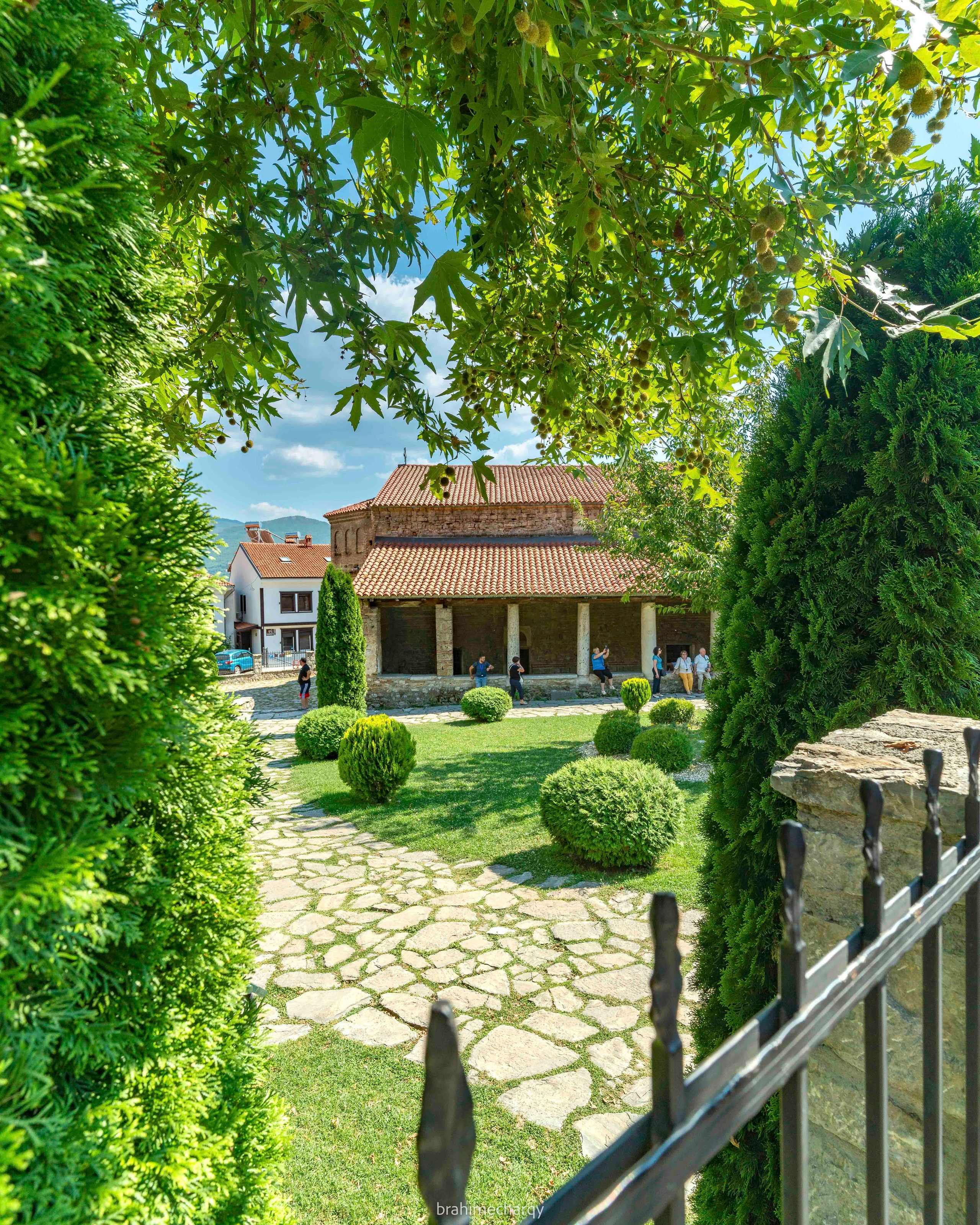 Фото. Брахим — фотограф