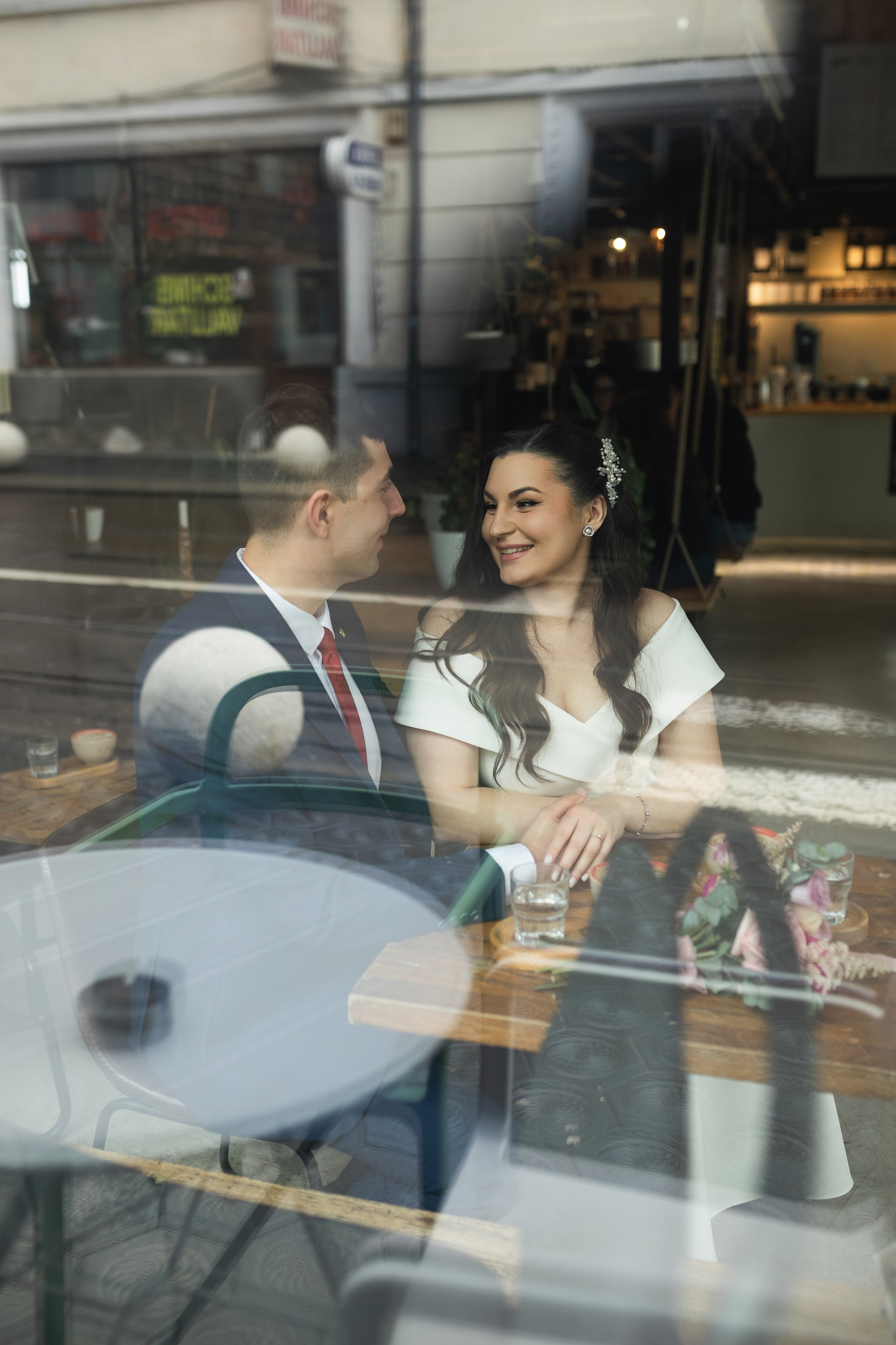 Iuliana & Cristian. Vlad Aconstantinesei Photographer