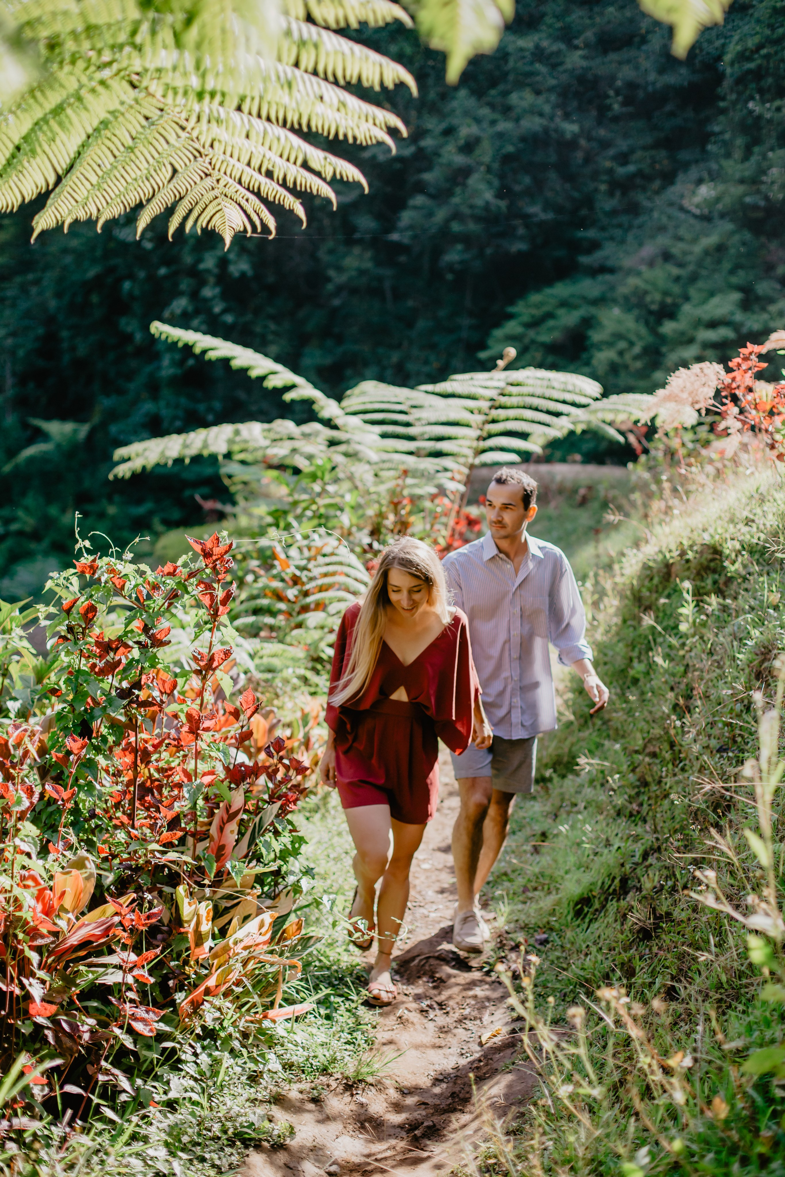 Honeymoon photo shoot in Bali. Female Photographer in Bali