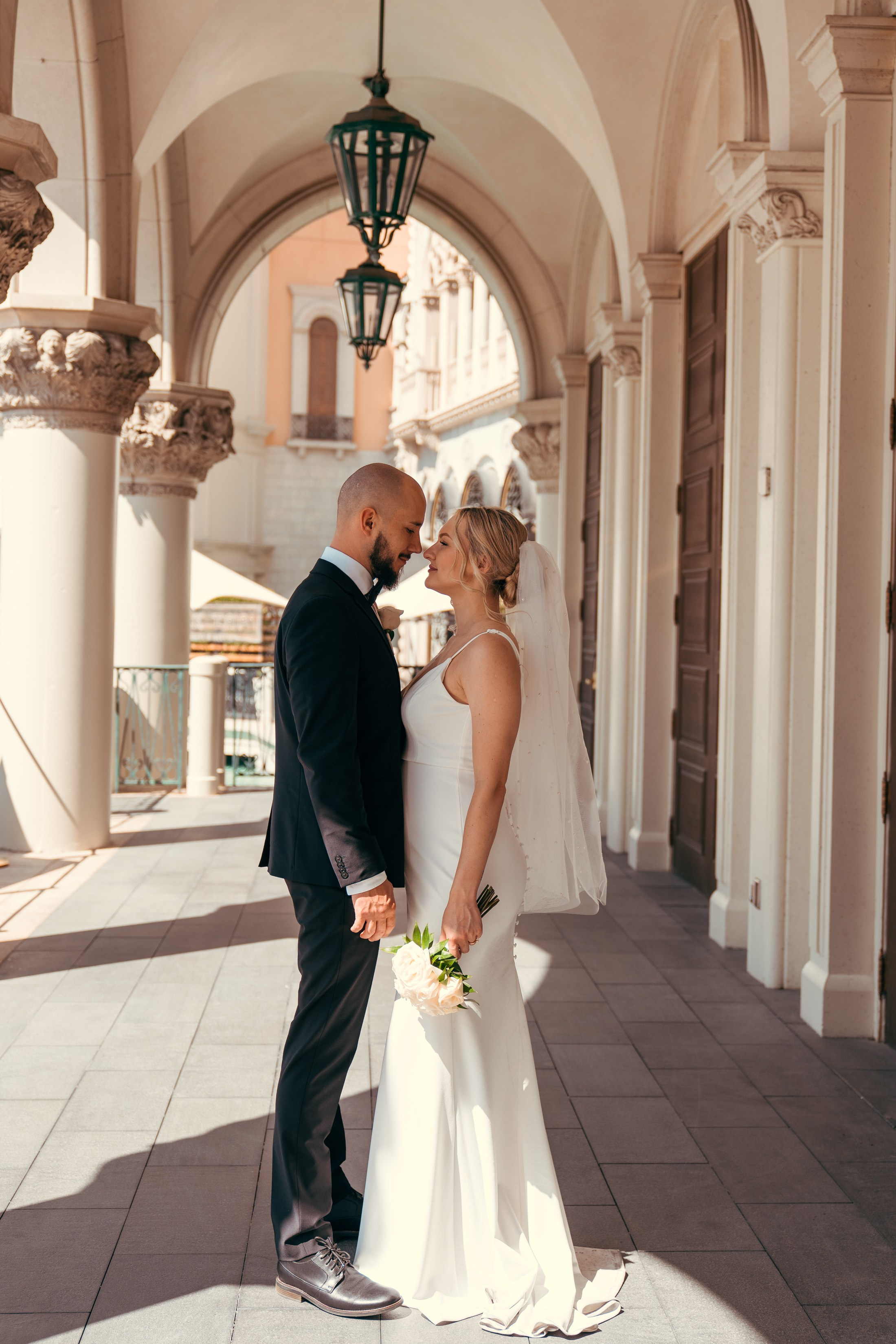 Oksana&Ivan. Wedding & elopement photographer Viktoriya Kravtsov. Las Vegas