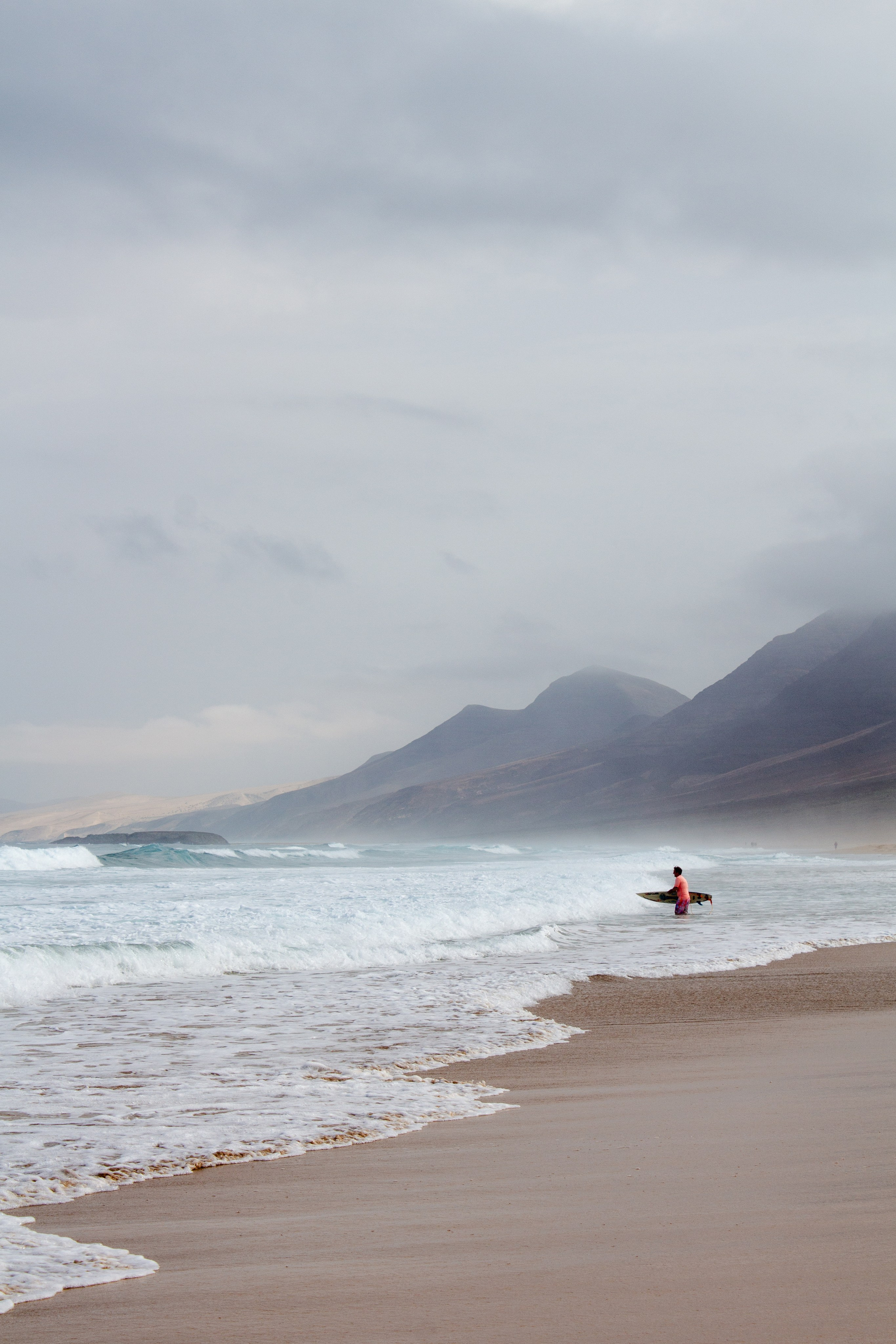 Pictures of the ocean. Look Around You