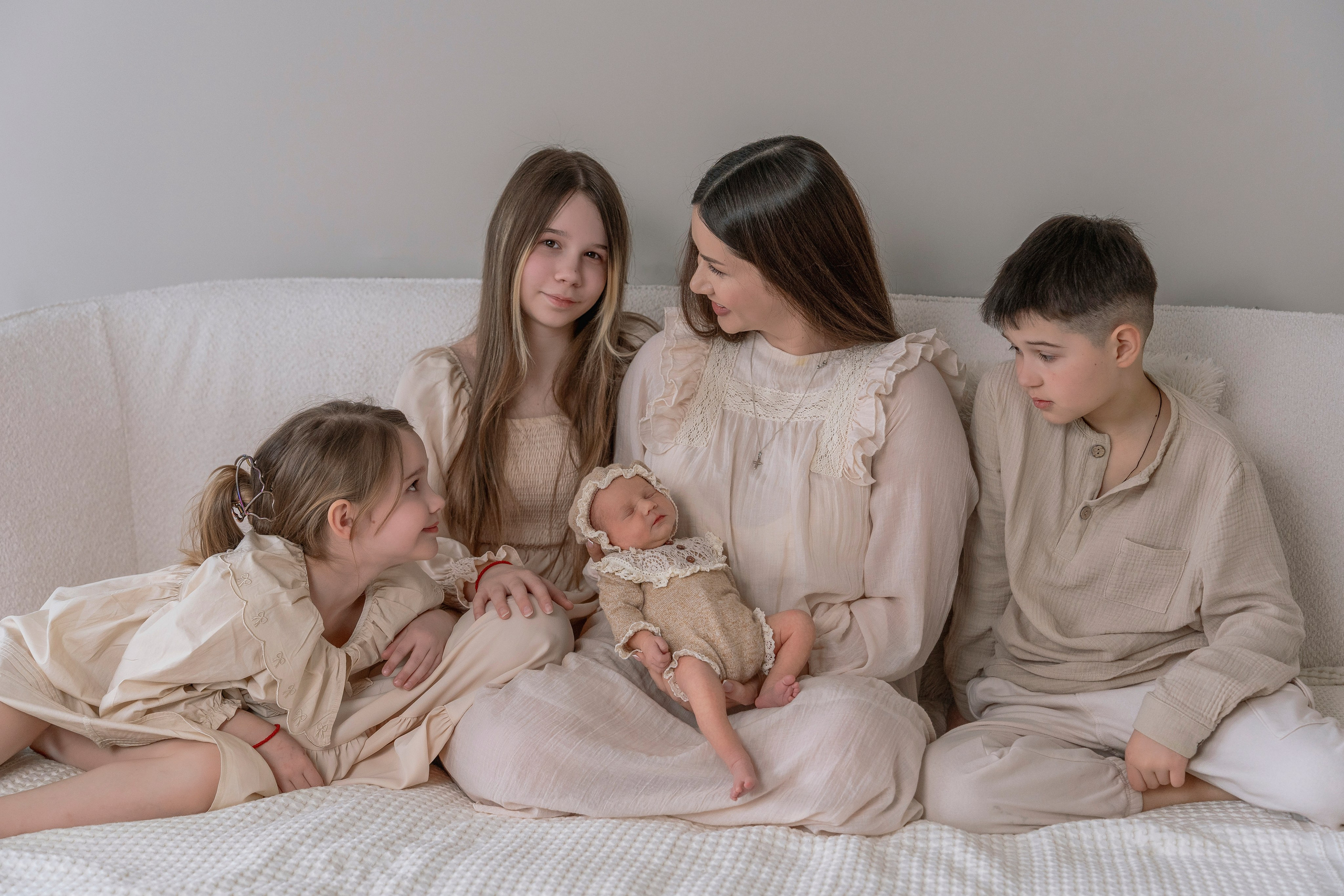 Домашние съемки. Фотограф новорожденных и семейный фотограф в Бельцах (Молдова)