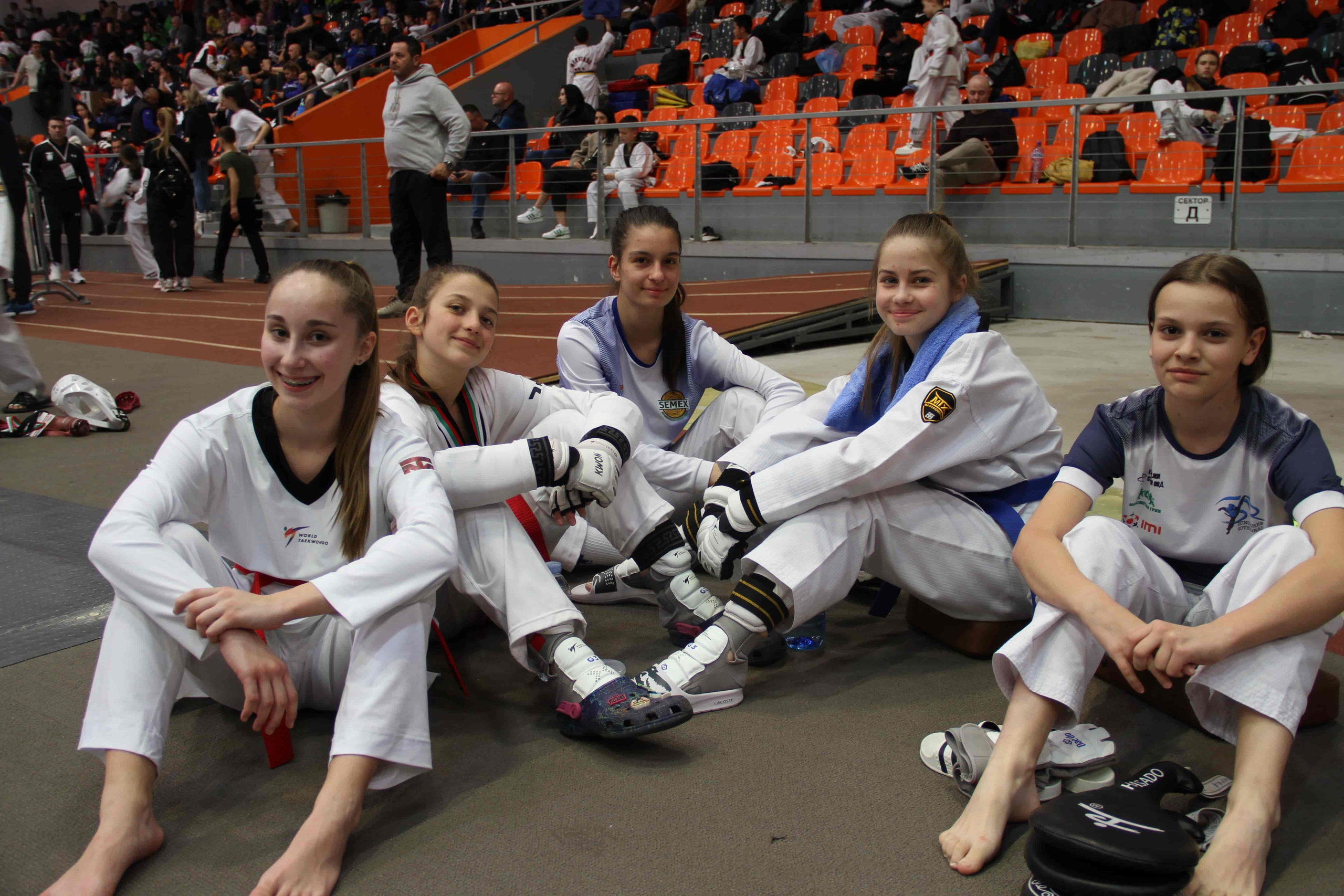 PhotoAdrenaline.com - BACKSTAGE фотография