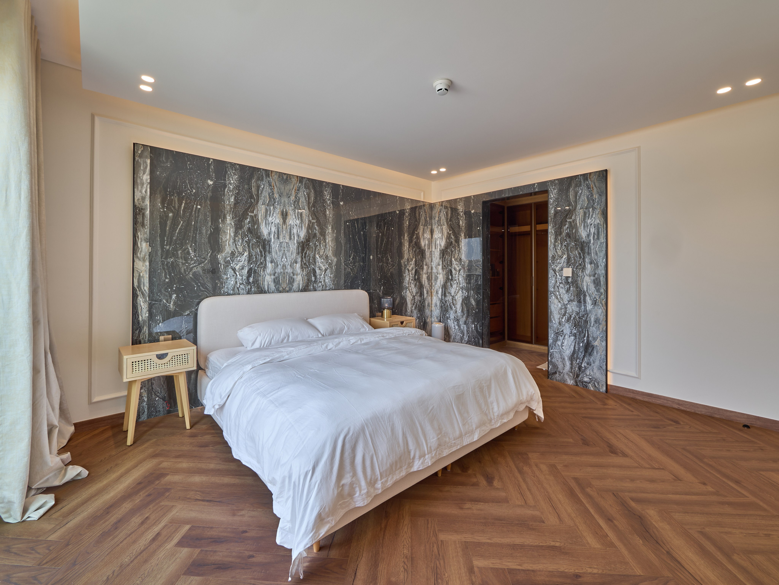 Jasmine Lane Townhouse Photography — Dubai Real Estate Listing. Hotel Photographer in Dubai — Interiors & Commercial by Oleg Novikov