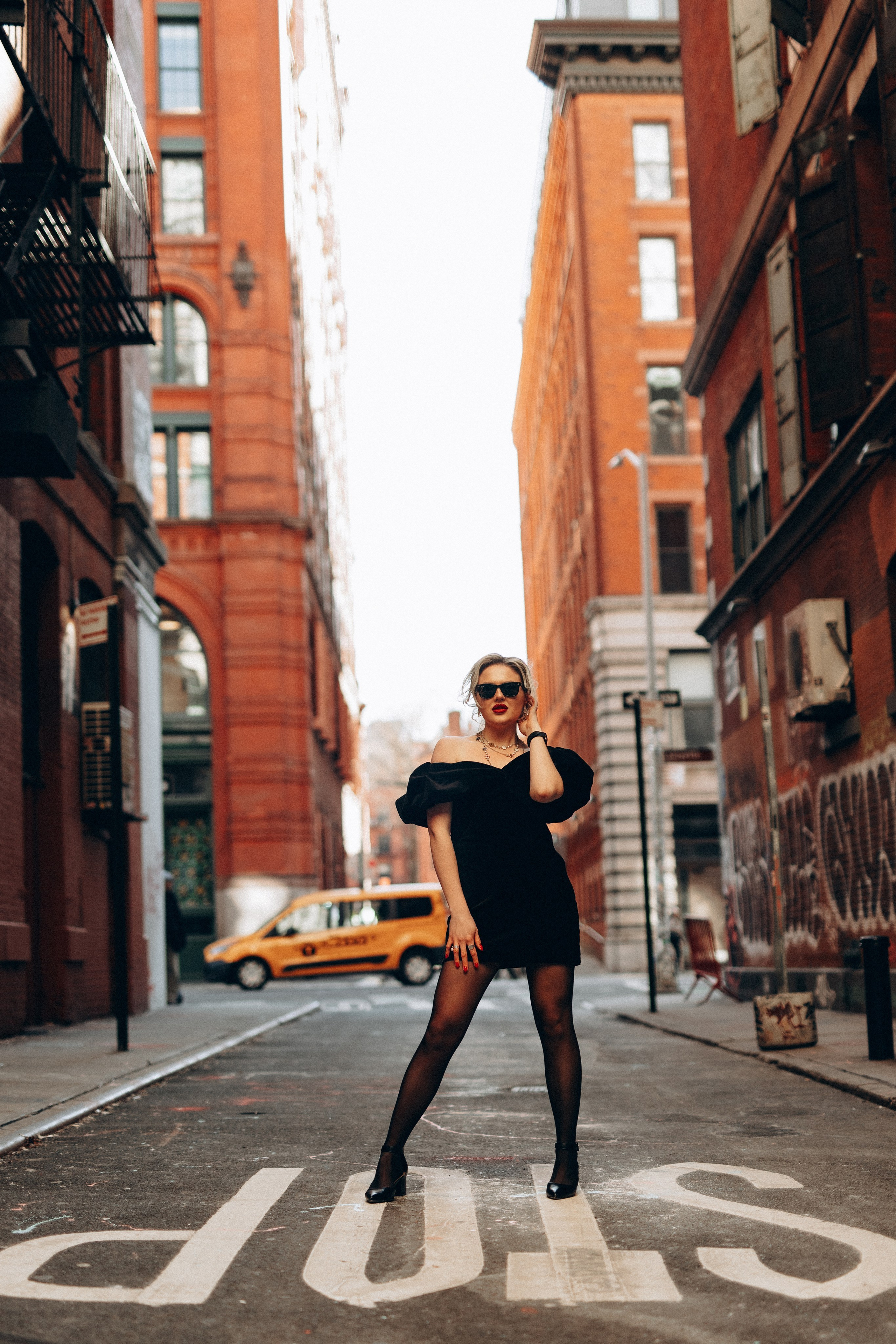 NYC Lifestyle Portrait Photographer. Sasha Amelie — Lifestyle Photographer NYC