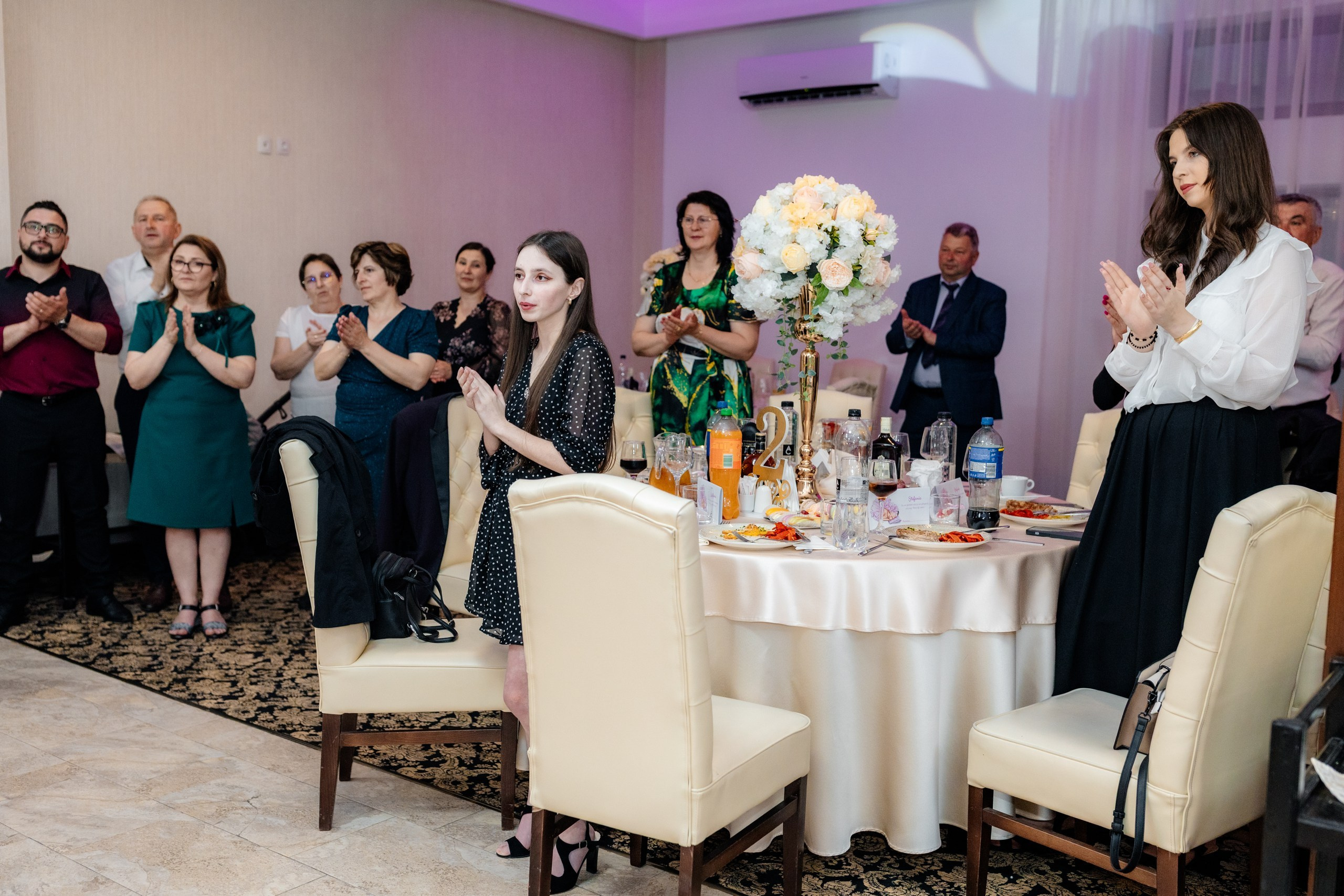 fotograf botez Miruna Parascheva, fotografie botez Botoșani, fotograf Alin Chirilă, amintiri botez, fotografii botez, botez Miruna Parascheva, fotograf copii, fotografie botez în Botoșani-alt="botez Miruna Parascheva, fotografie botez Alin Chirilă, amintiri botez, fotografii emoționante botez Botoșani"-- fotografii-botez-bebelus- amintiri-botez-micuț- moment-sfânt-crestinare- fotografie-emotionanta-botez- detalii-botez-bebelusi- parinti-fericiti-la-botez- fotograf-botez-profesionist- botez-in-biserica-ortodoxa- micuț-botezat-cu-emoție- zâmbete-și-lacrimi-la-botez- bebeluș-la-cristelniță- decor-botez-colorat- botez-cu-dragoste-și-credință- emotie-pura-la-botez- fotograf-botez-botosani- botez-iasi-suceava-fotograf- amintiri-nepretuite-botez