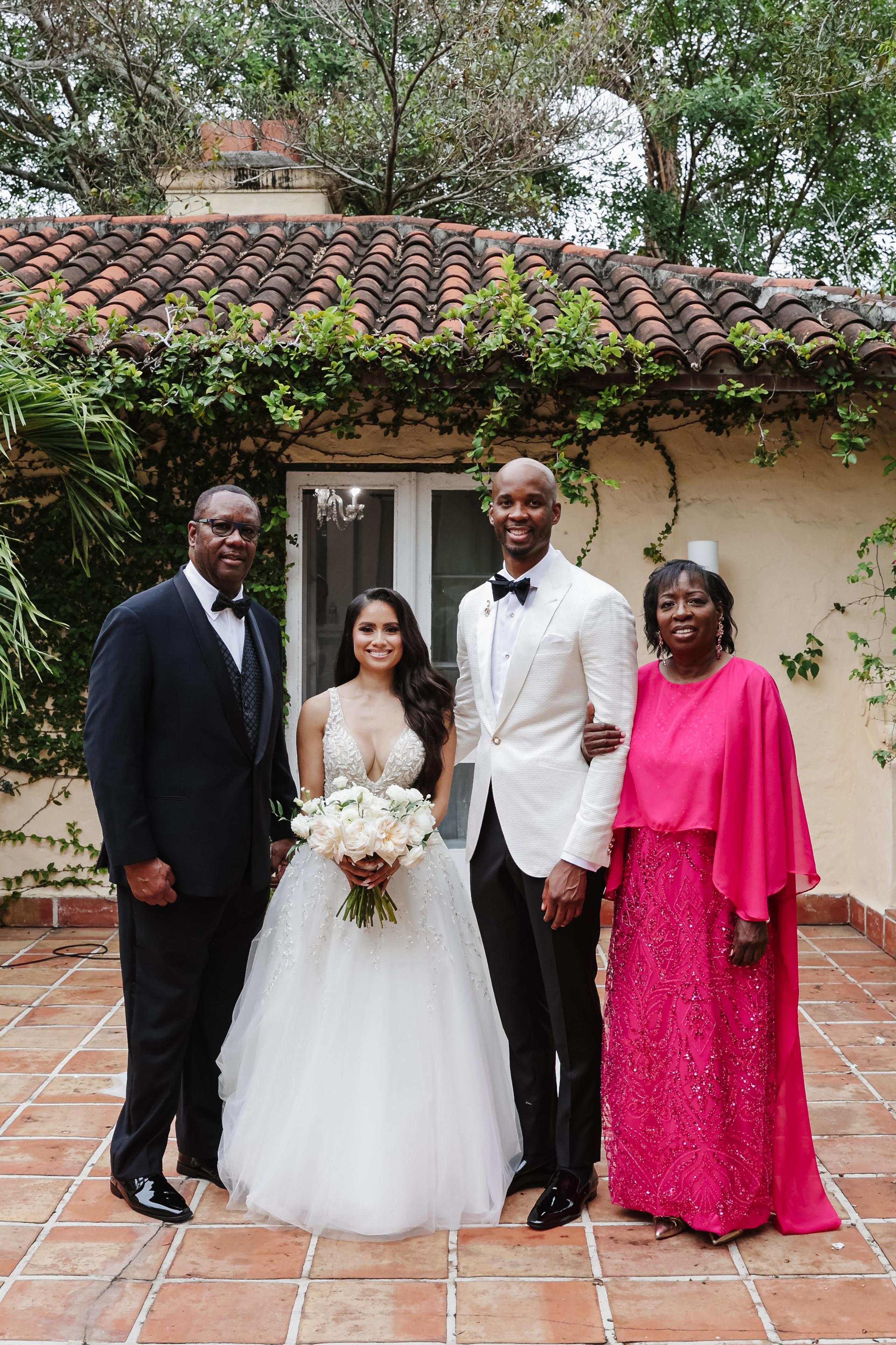 Classic Elegance Meets Modern Love | Martha & Julius at Villa Woodbine. YES I DO PRODUCTION — Wedding photography&videography