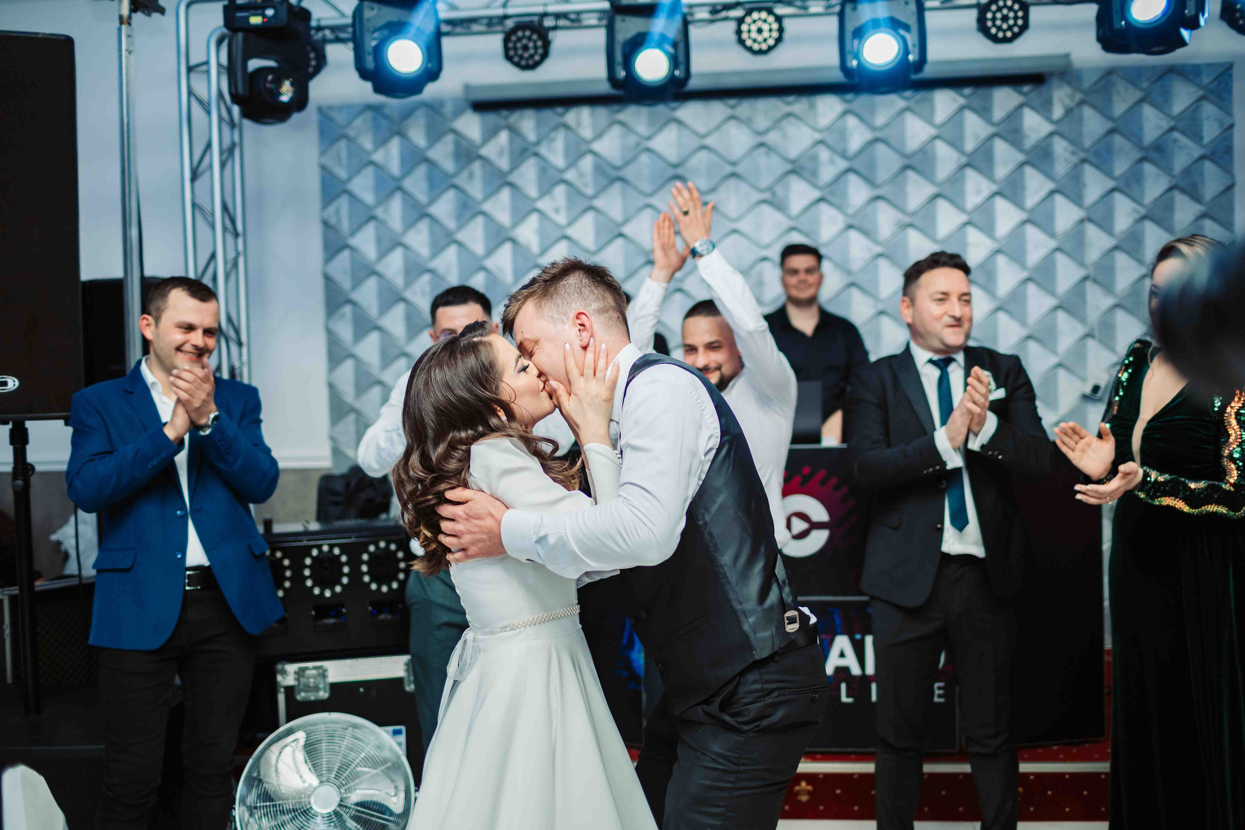 Evelin & Gabriel. Contrast Studio