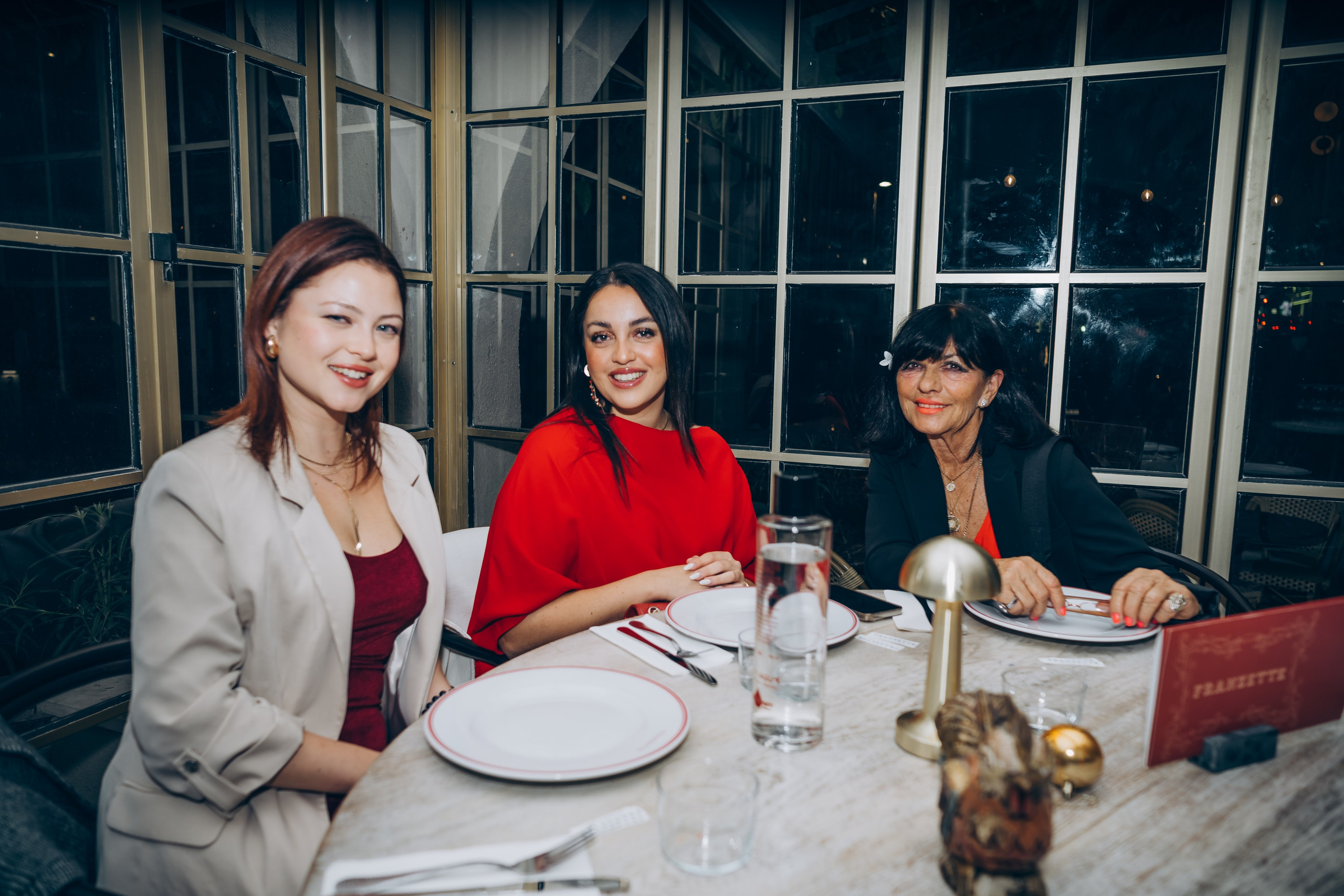 Red party. Фотограф у Пальма де Майорка