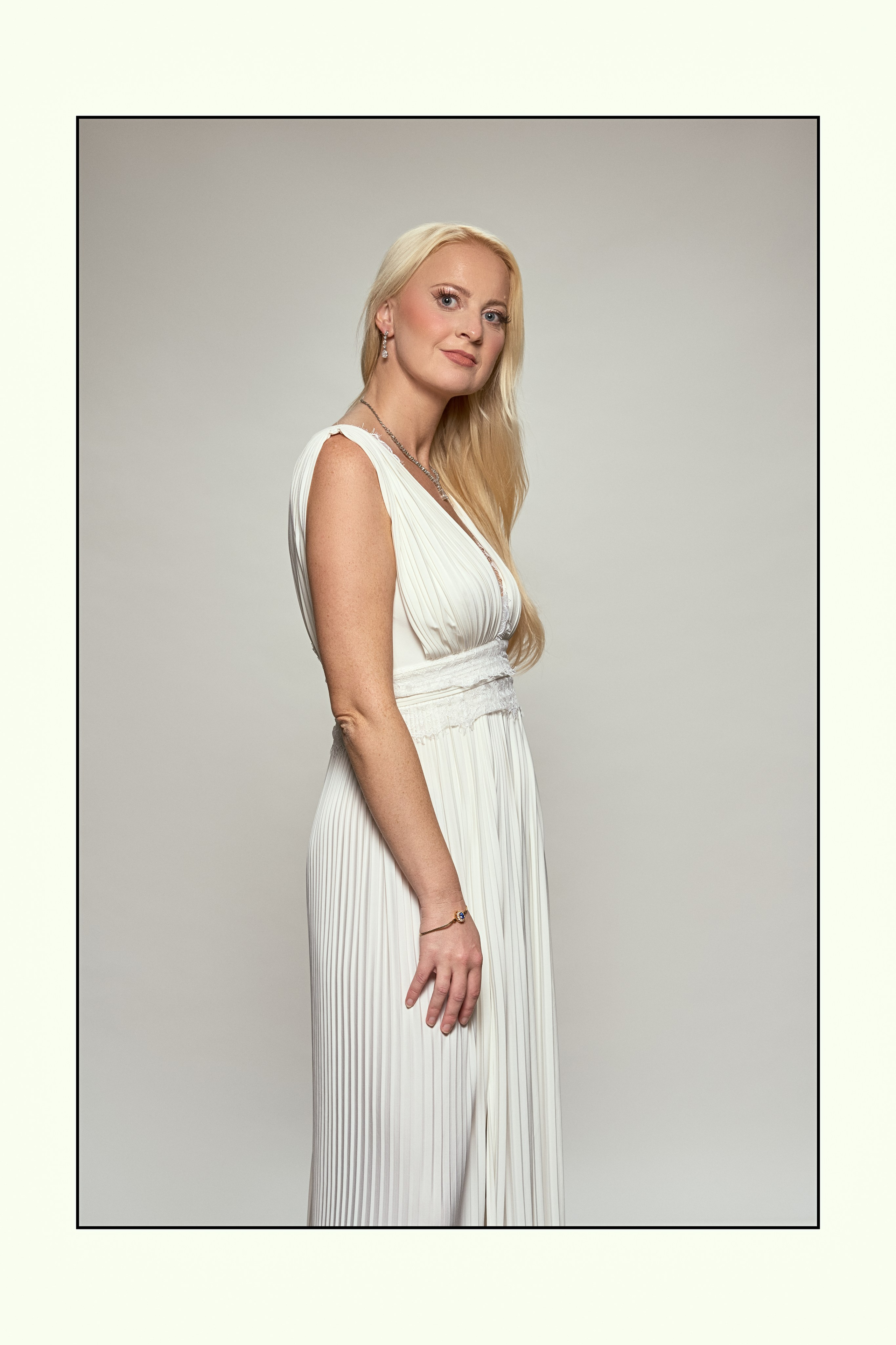 Fotograf, Stuttgart. Portrait, porträt, art, sedcard, studiofotograf stuttgart, polas