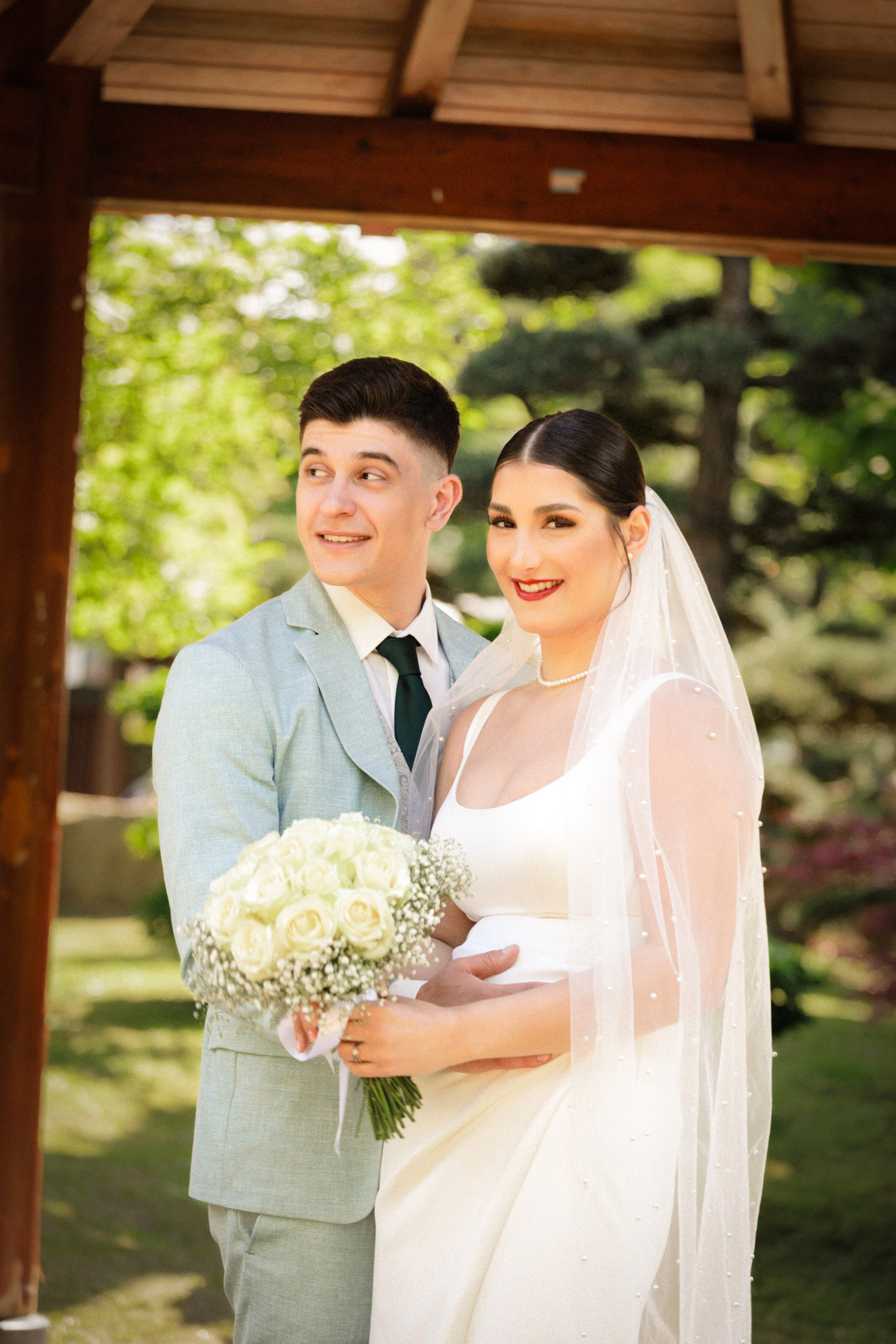 Natürliche Hochzeitsfotografie im Planten un Blomen | Hamburgs grüne Oase. Hochzeitsfotograf und Hochzeitsvideograf aus Hamburg | Roka21Film