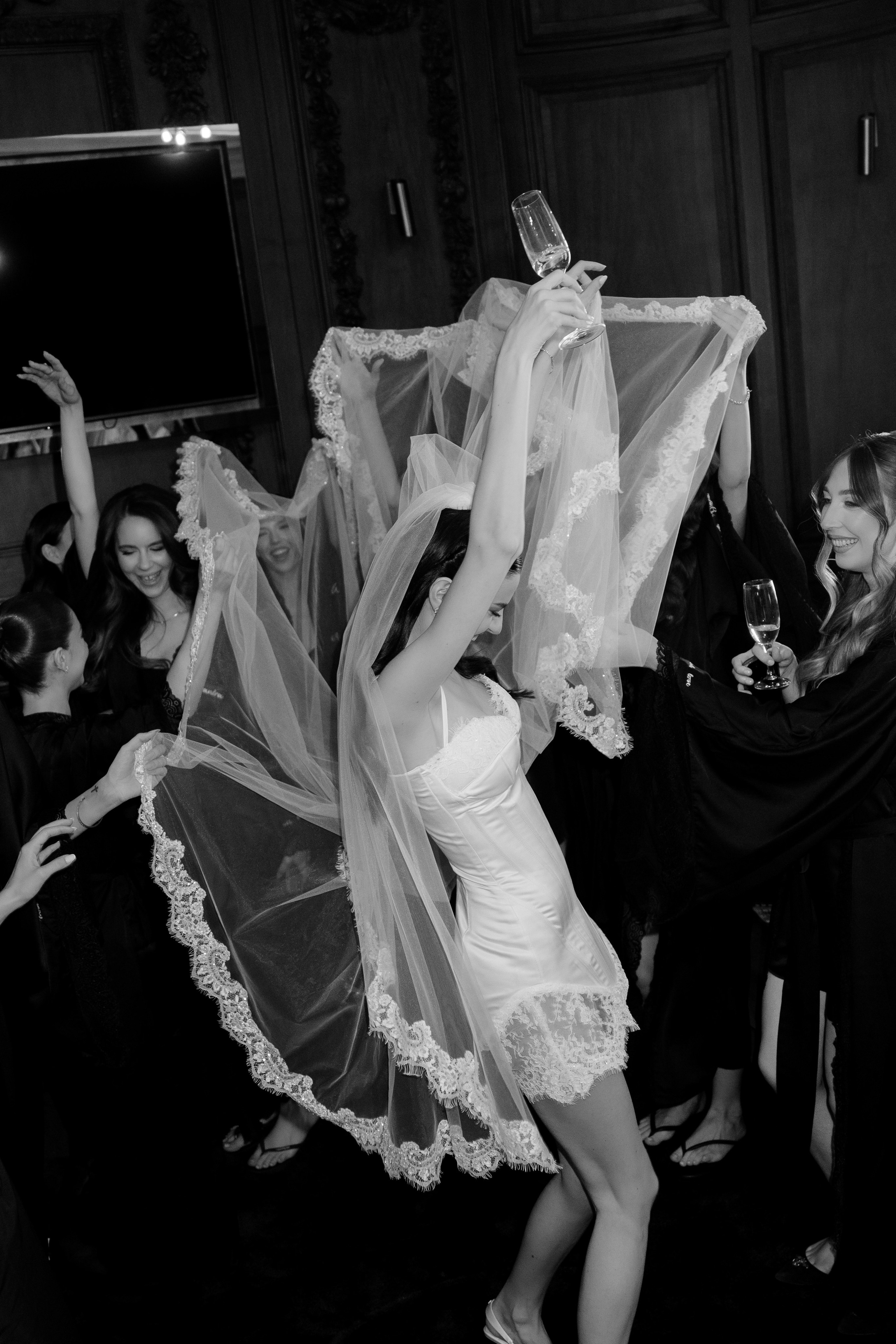 Portfolio. Destination Wedding Photographer Alex Pasarelu