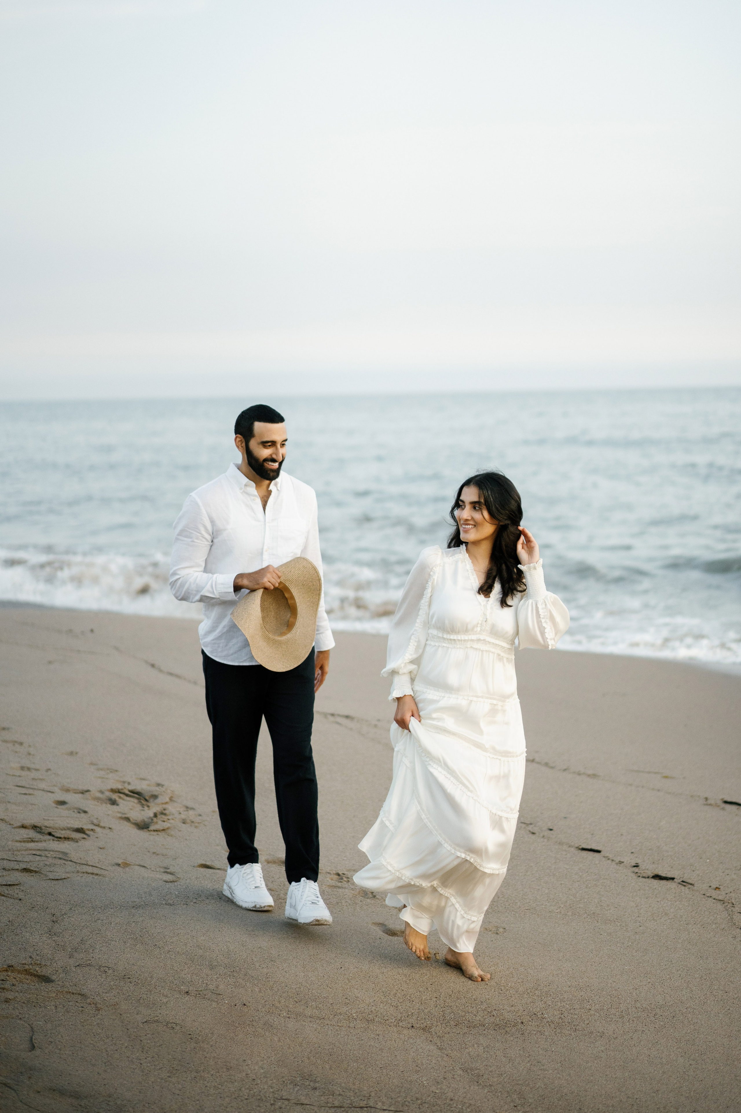 Santa Monica Sunset Engagement Photoshoot. Wedding Photography & Videography Team in California, Los Angeles, San Francisco, San Diego and Travel