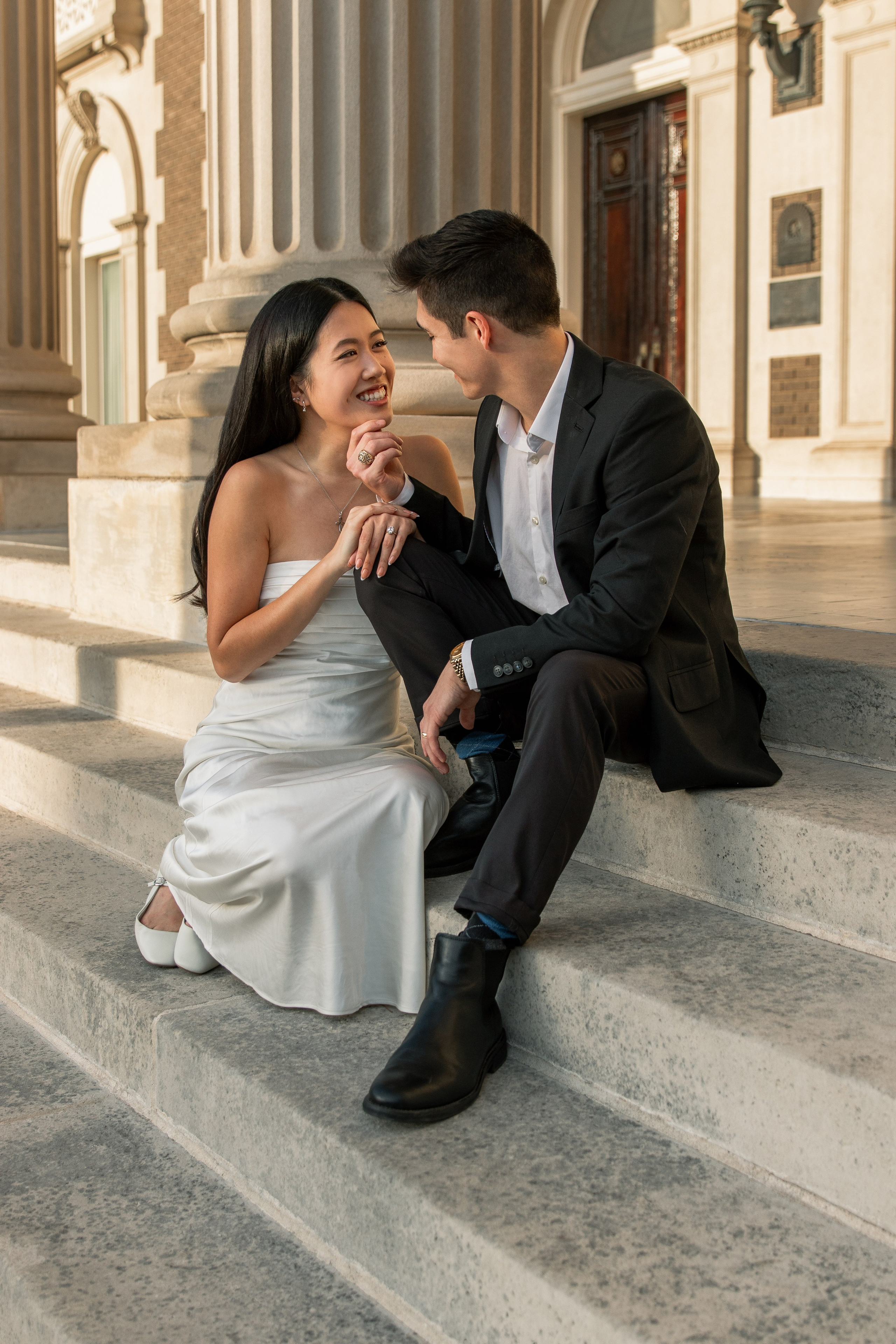 Kelly & Alex’s engagement photoshoot in Downtown Dallas