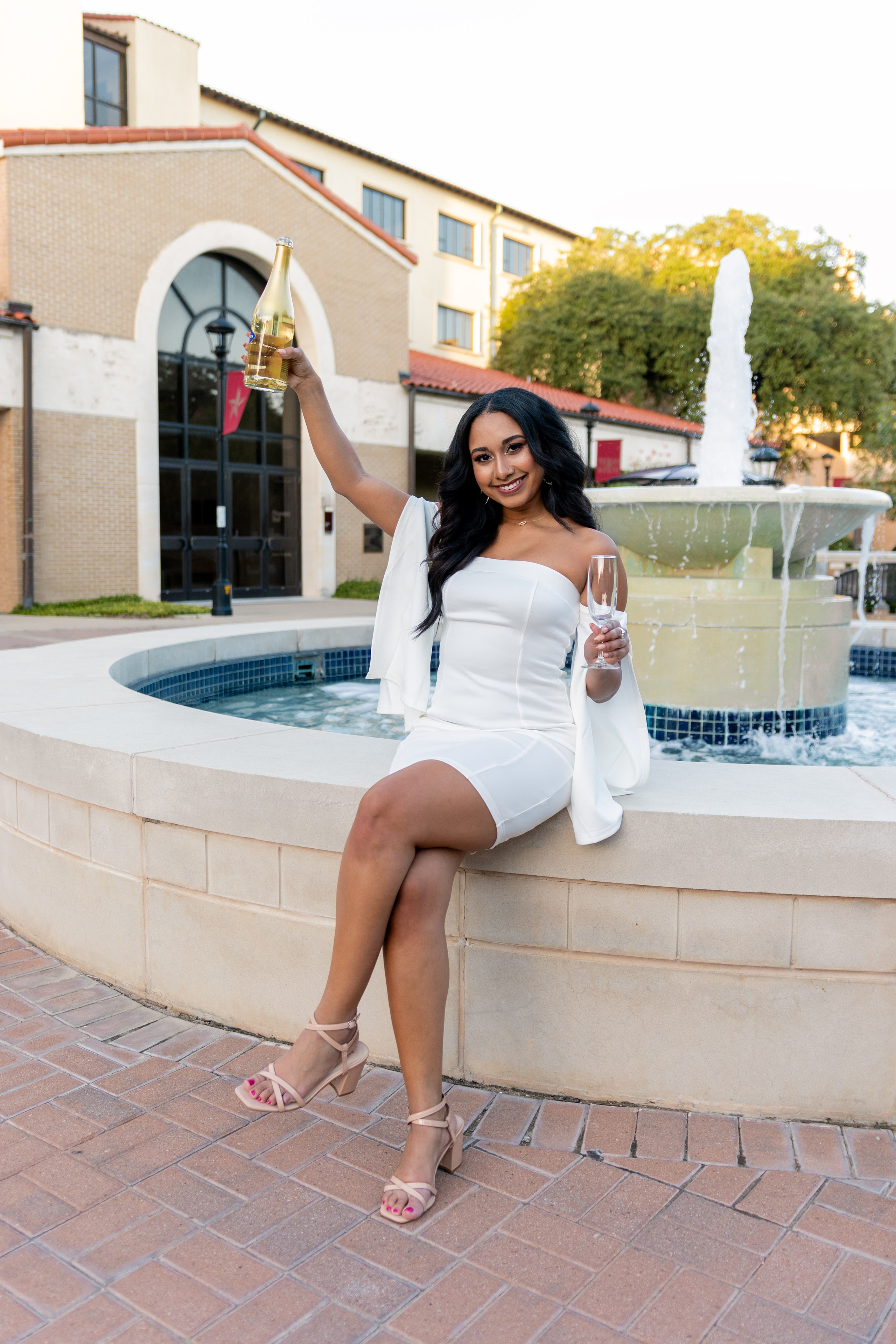 Shayna’s senior photoshoot at Texas State University