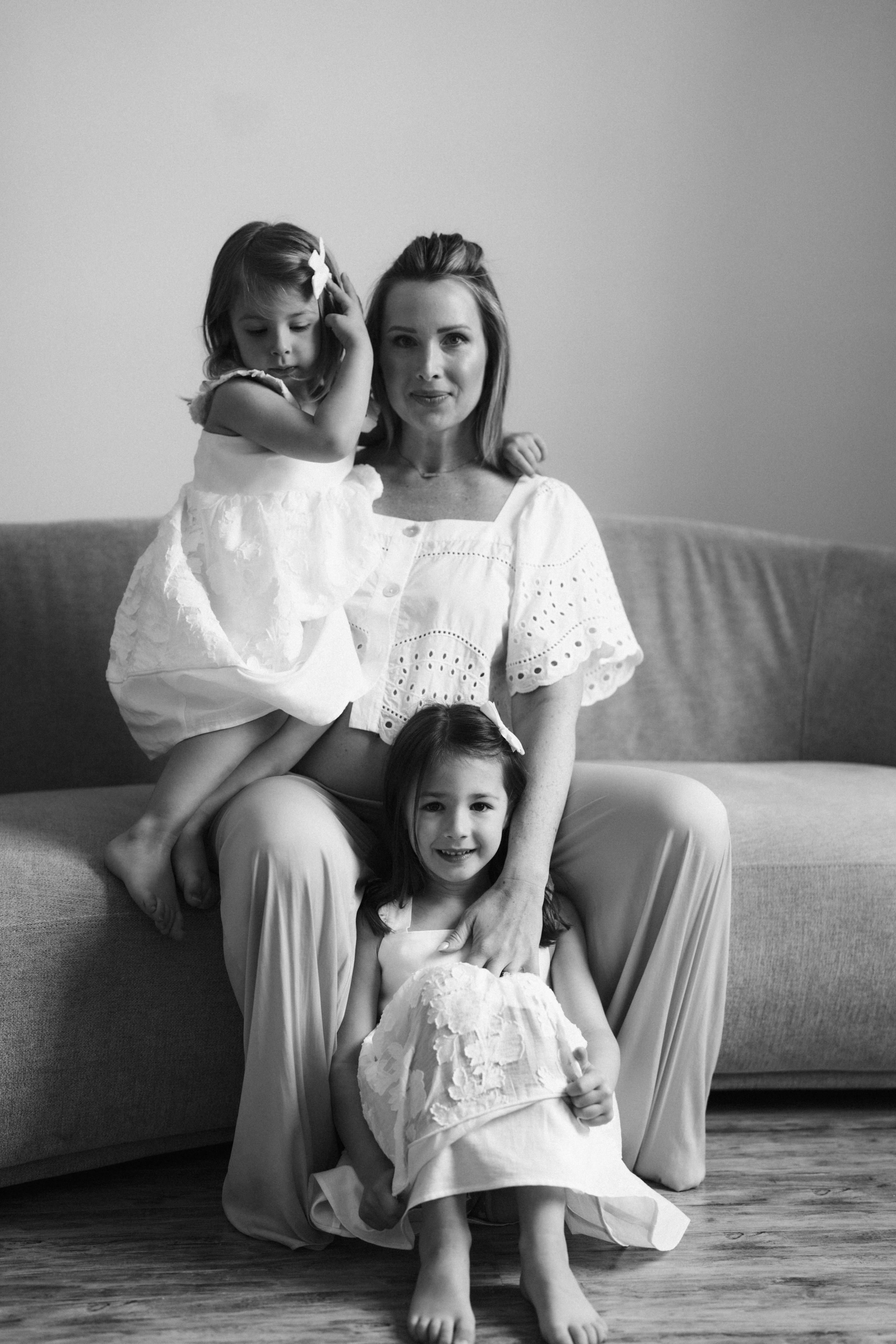 Emily. Modern maternity photographer in Long Island New York