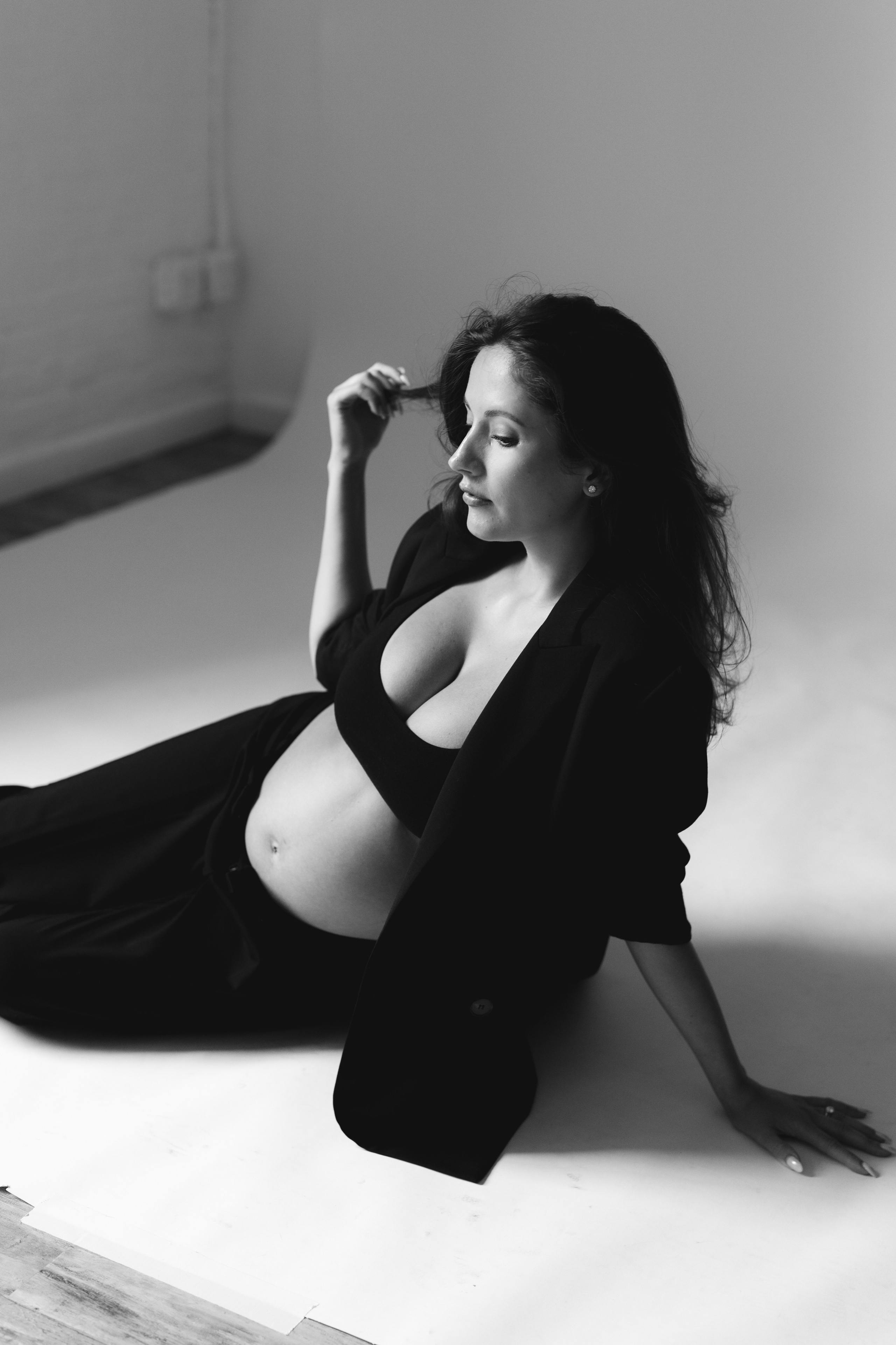 Martha. Modern maternity photographer in Long Island New York