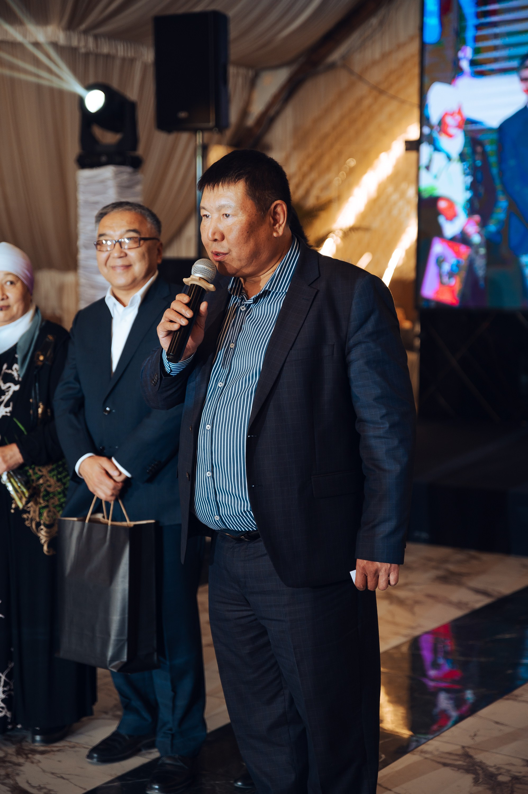 MAHMUD & AIDAI. Фотограф в Бишкеке Андрей Кавешников