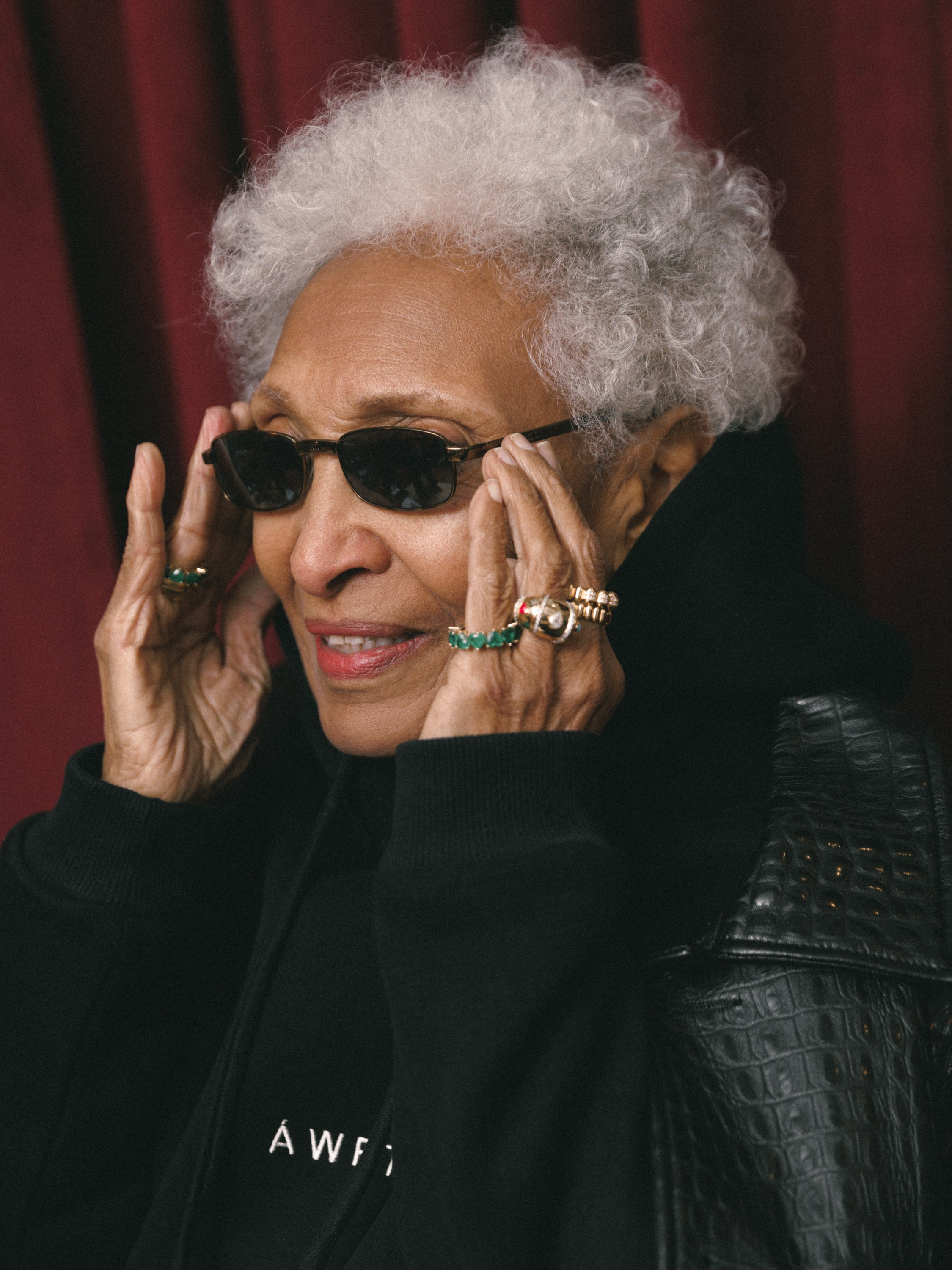 ÁWET. Photographer in New York City