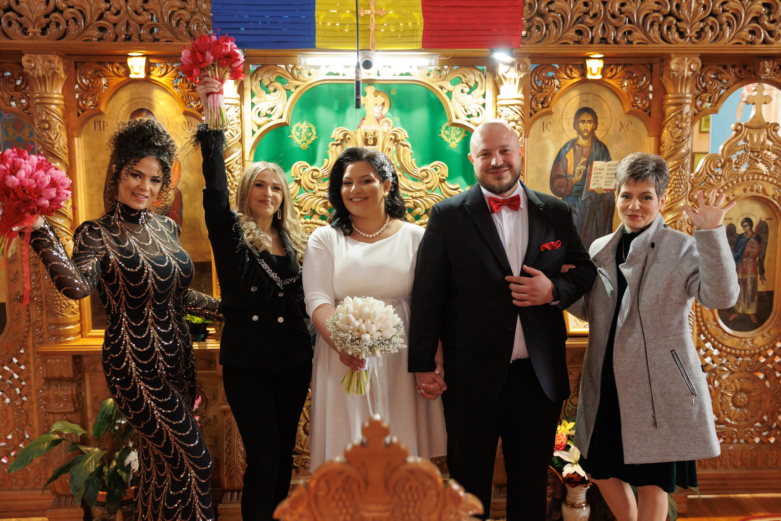 Andreea & Radu — simplu, autentic, al lor. Rares Bucur is a professional wedding photographer based in Cluj-Napoca, Romania, specializing in wedding photography