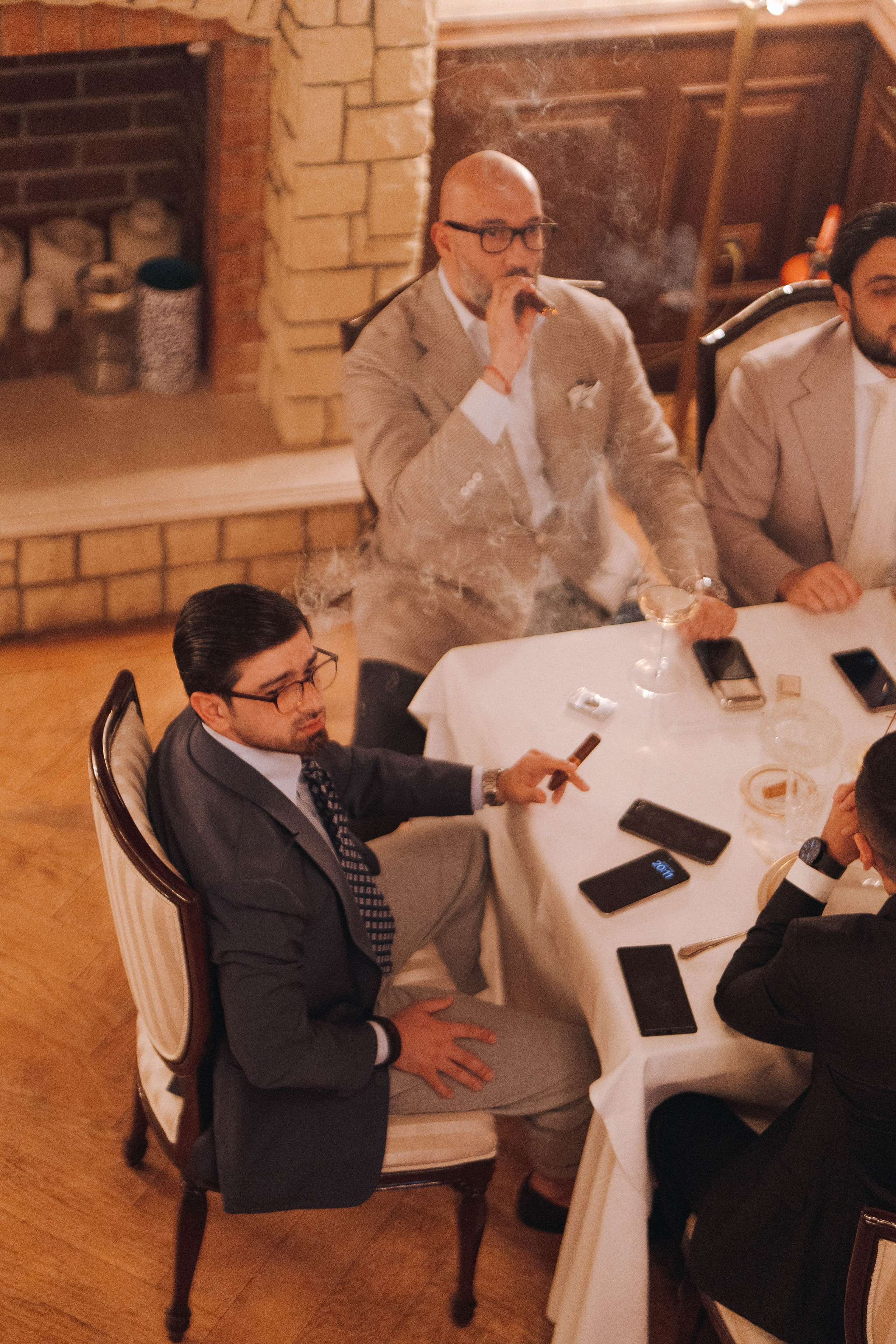 CIGAR CLUB. Wedding&Event photographer Ismail Rzayev in Baku