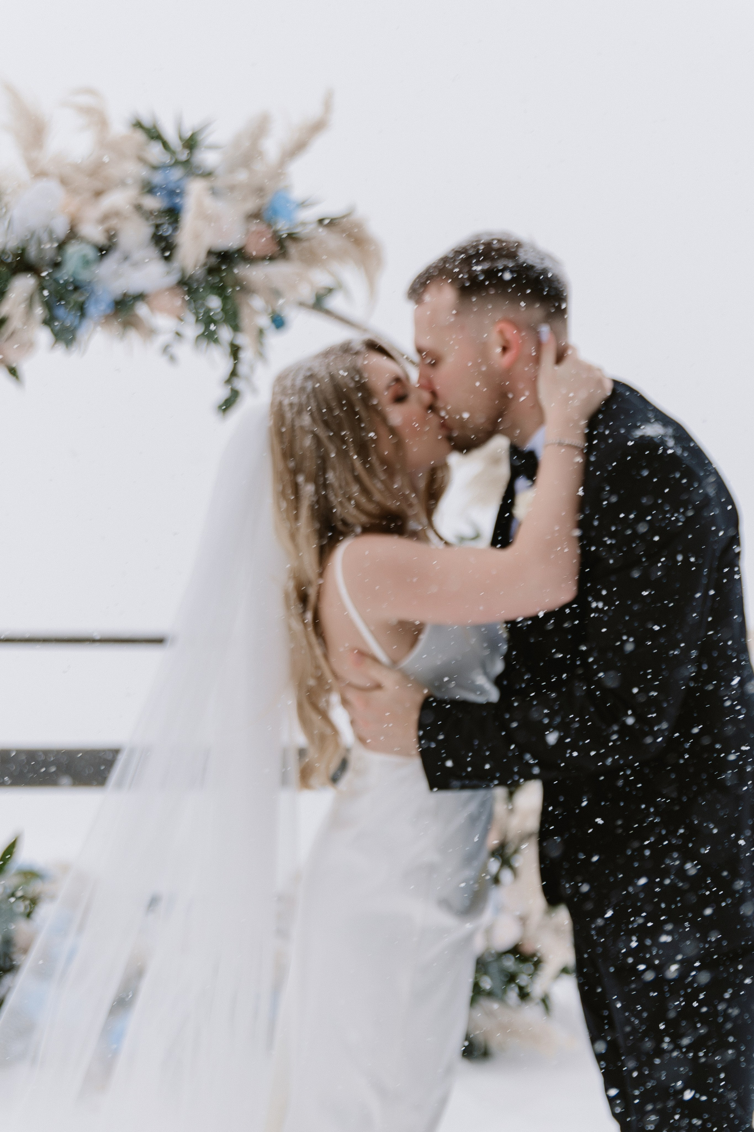 Viktoria & Artem. Photographer Anna Nazarenko