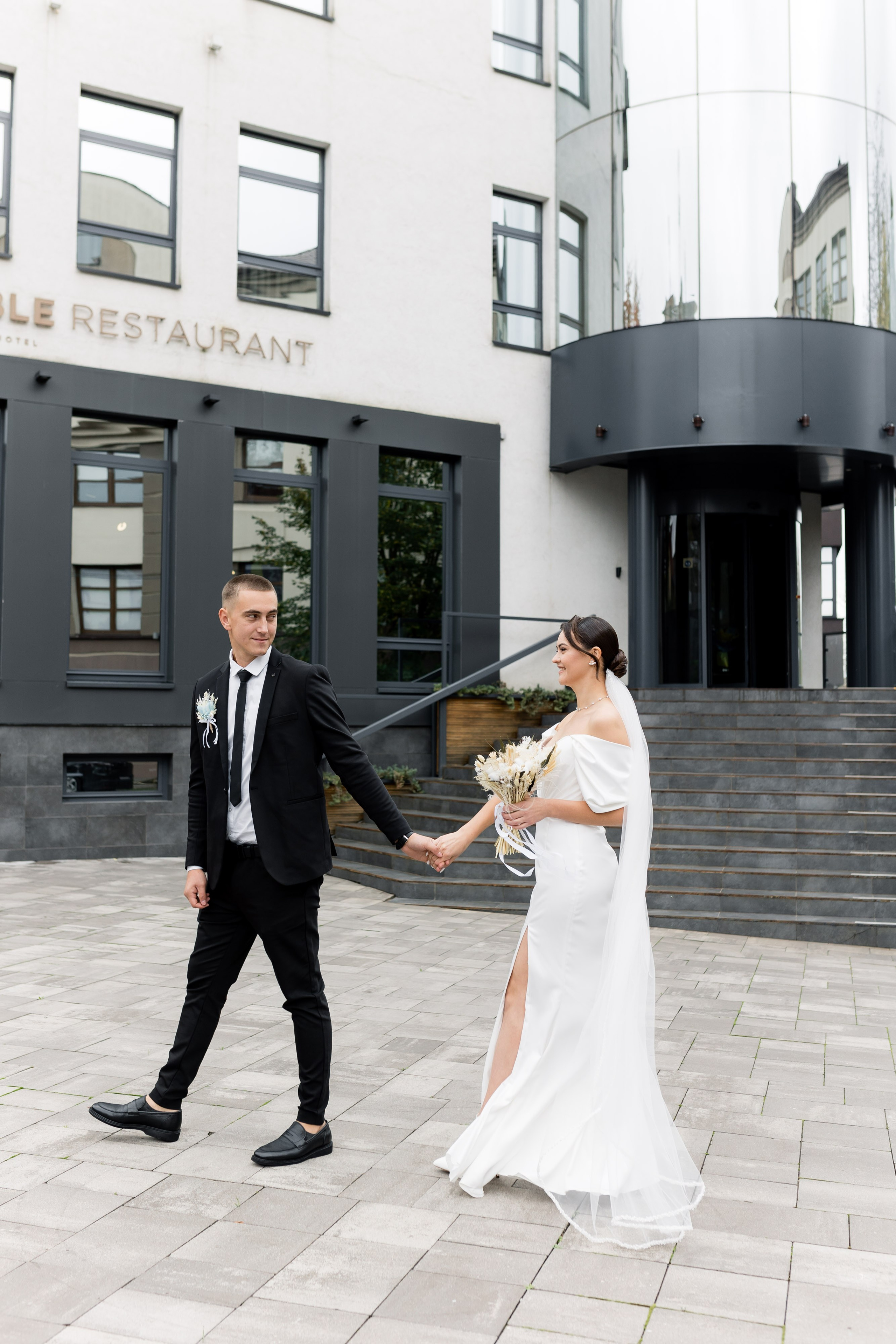 Лариса та Роман. Ірина Терещук