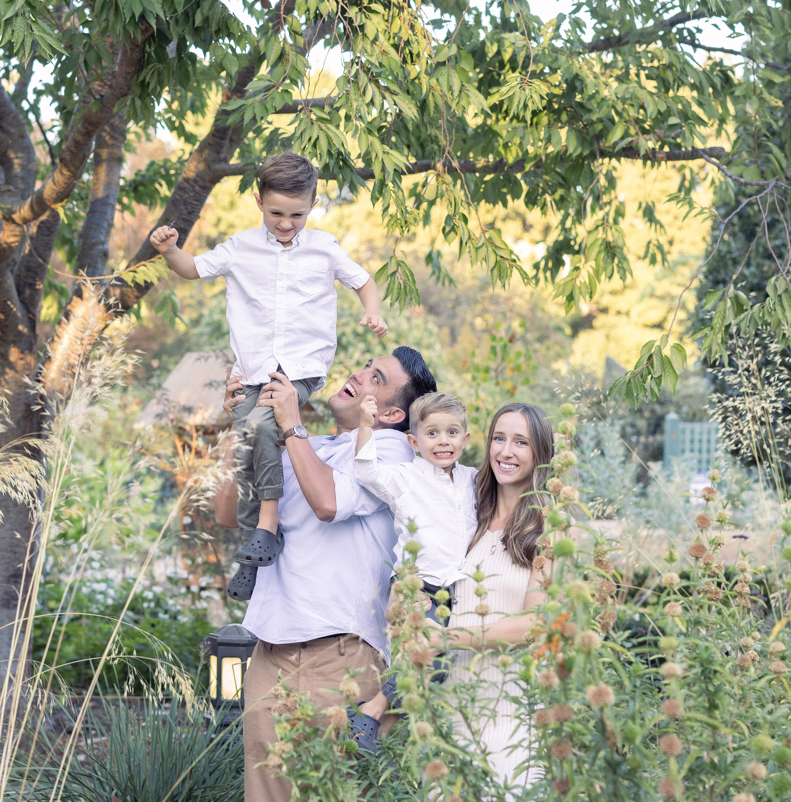 Family Garden Story. Levantera Photo San Francisco Bay Area Photographer Natalia