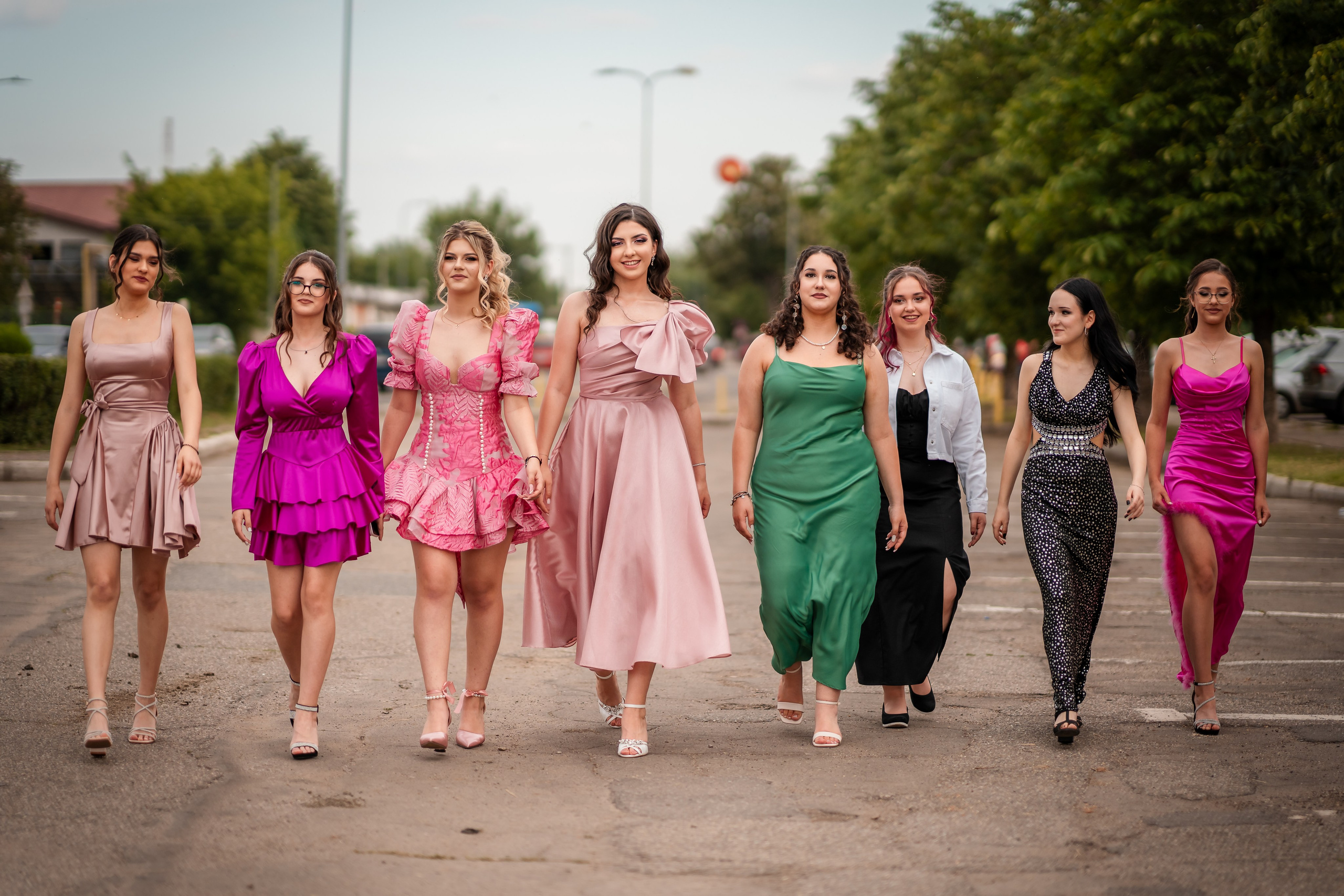 Absolvenți și Baluri