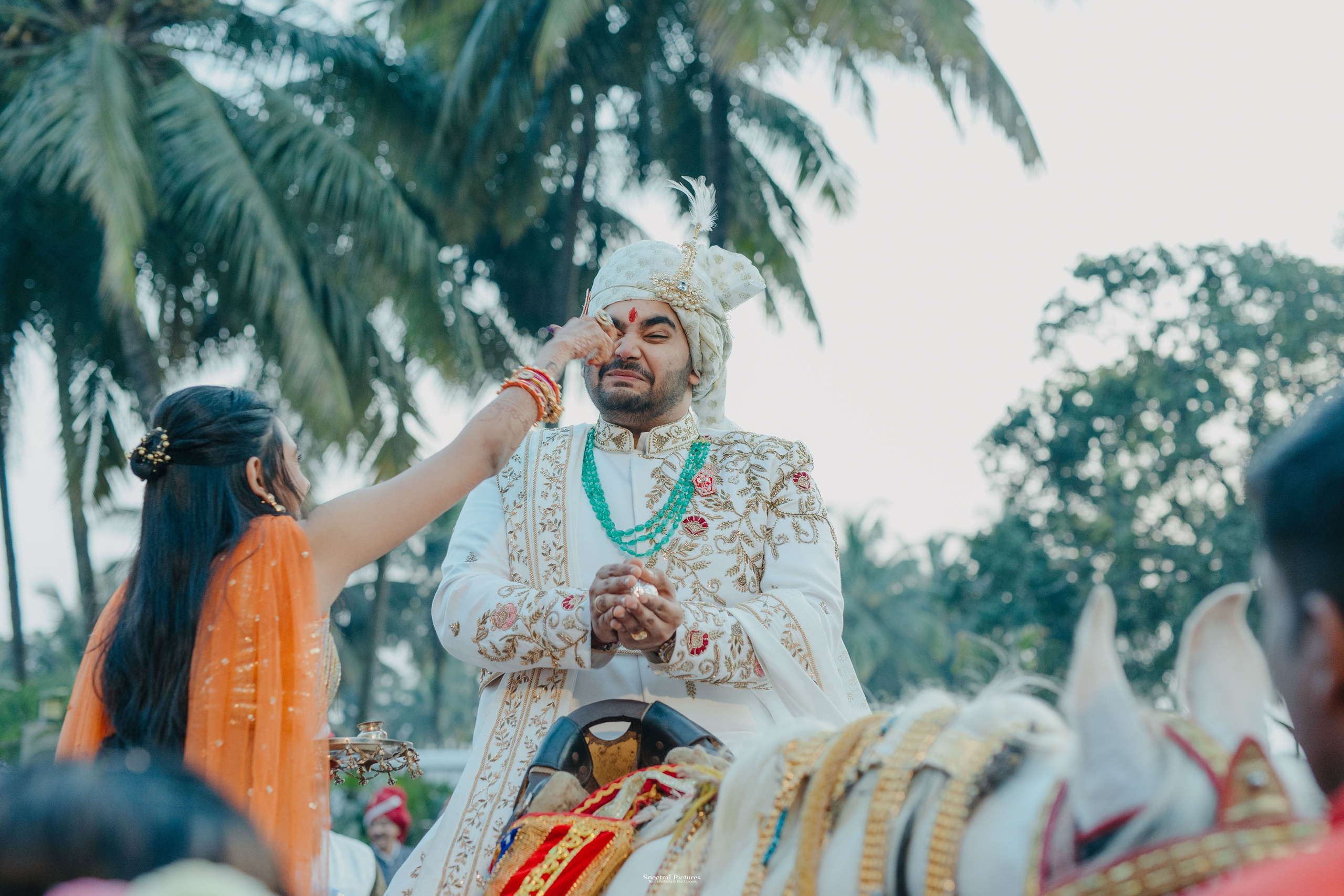 #ADIकीAESHहै