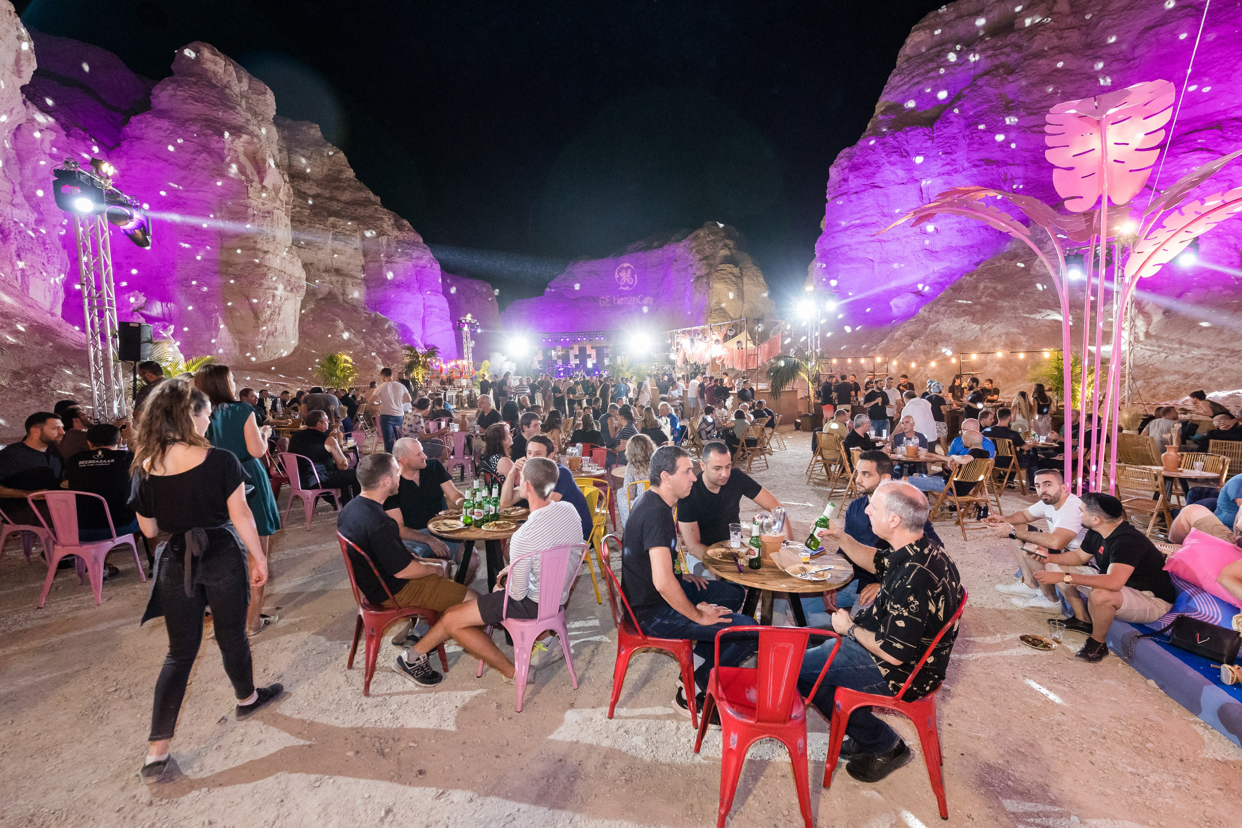 Electric General Dead Sea. AMIR BUCHNIK PHOTOGRAPHER